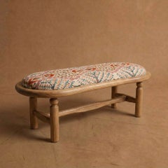 Sabi Bench – Sculptural Upholstered Bench in Solid Oak