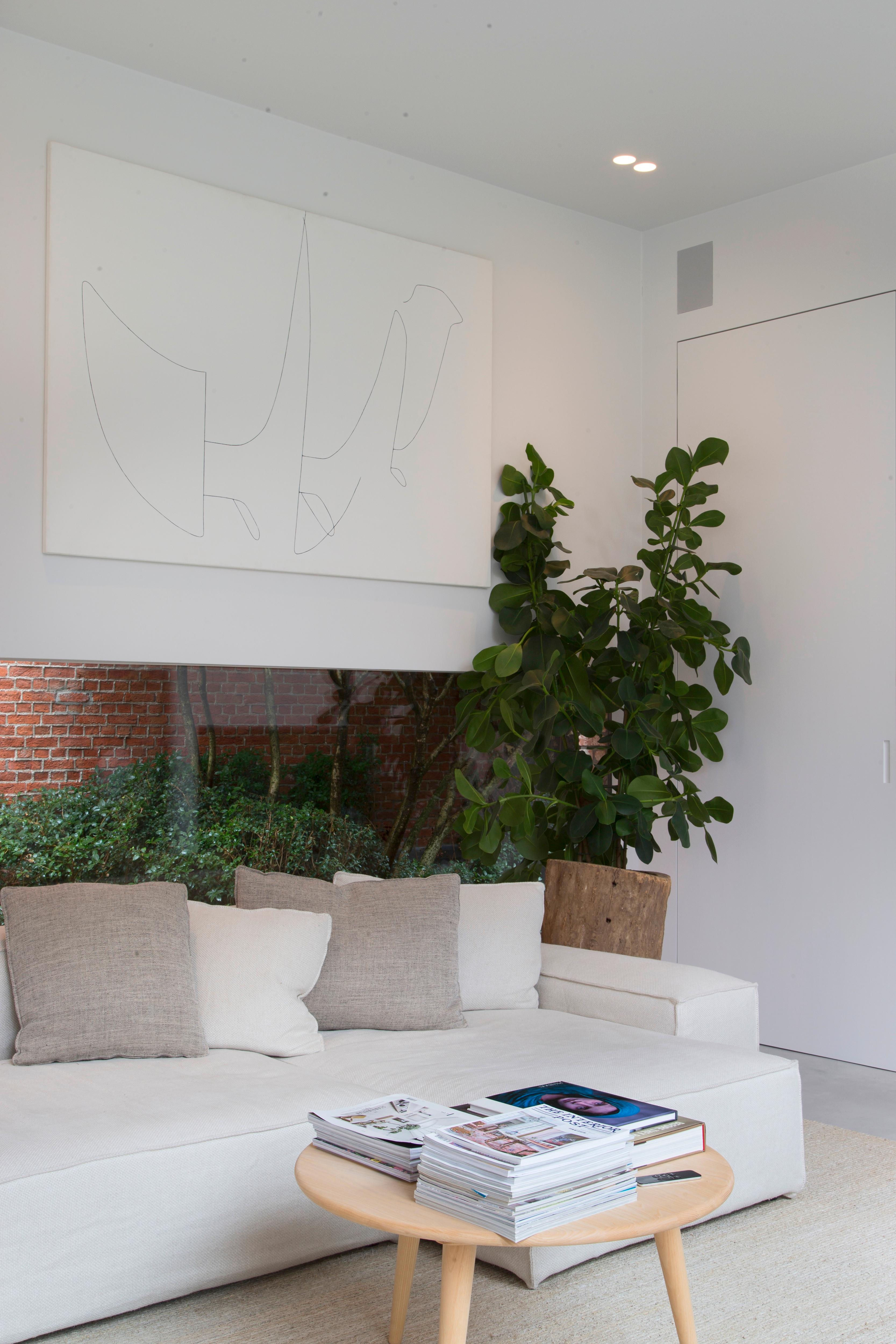 Contemporary Modular sofa by am designs For Sale