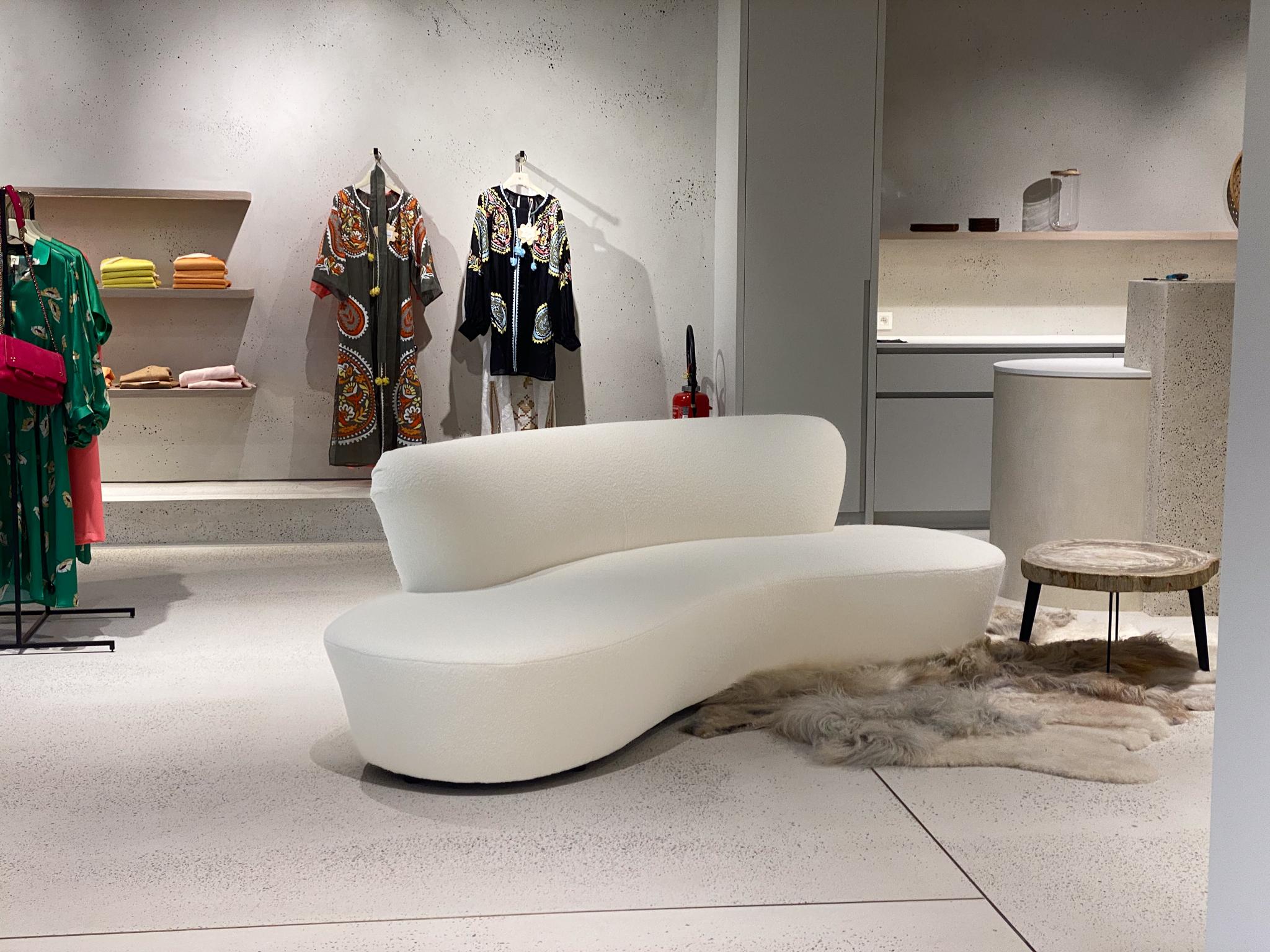 Eclipse sofa by am designs In New Condition For Sale In Antwerpen, BE