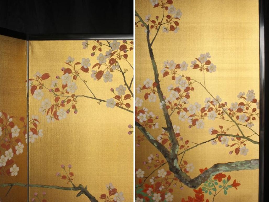 B35 Japanische Antiquitäten Goldhintergrund Blumen Faltwand, 2-tlg. im Angebot 7