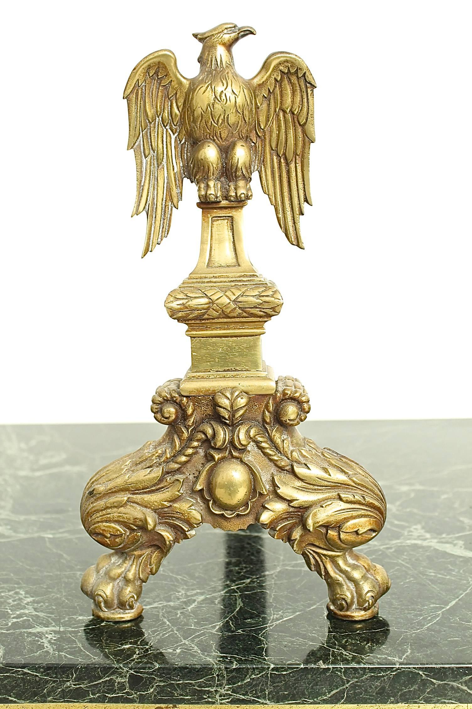Polished Set of Two Fireplace Andirons Representing an Eagle in Copper For Sale