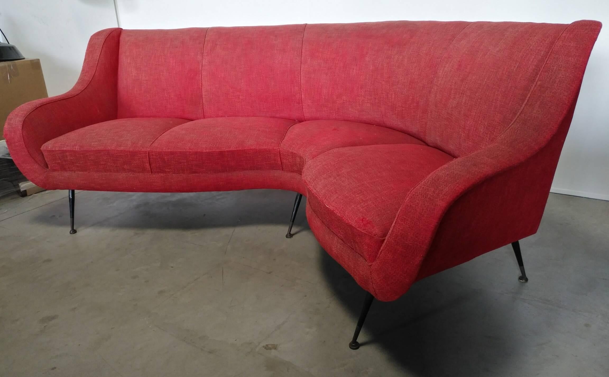 Large Curved Sofa Italy, 1950 In Good Condition For Sale In Fossano, IT