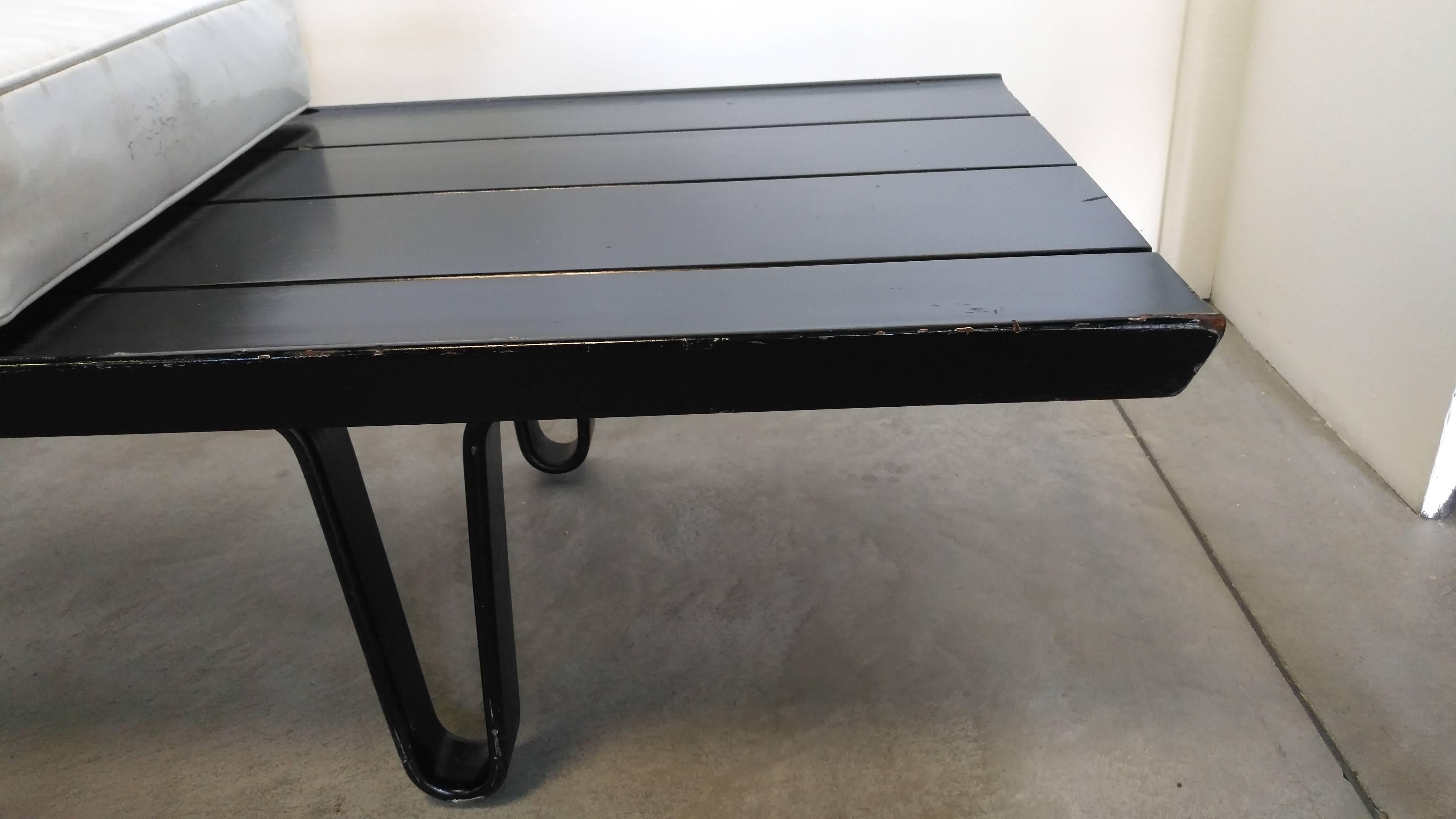 Edward Wormley for Dunbar Long John Bench In Good Condition For Sale In Fossano, IT