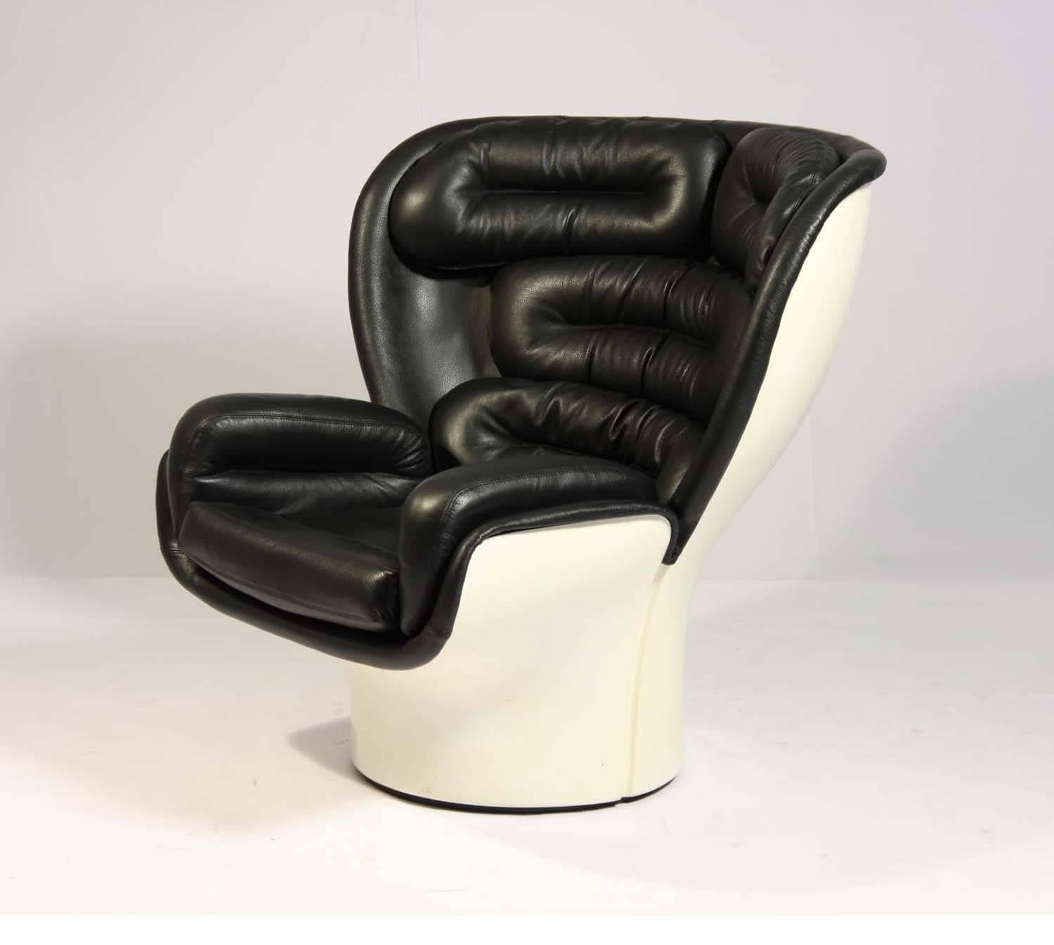 Mid-Century Modern 1963 White and Black Joe Colombo Elda Chair for Comfort