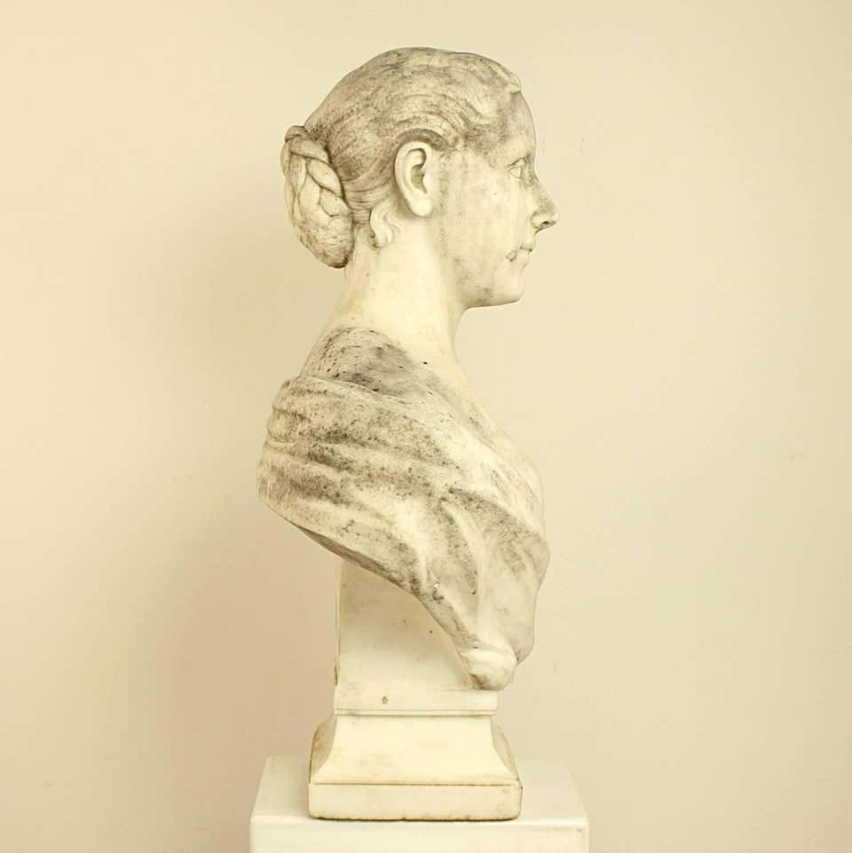 French 18th or 19th Century White Marble Bust of a Young Woman For Sale