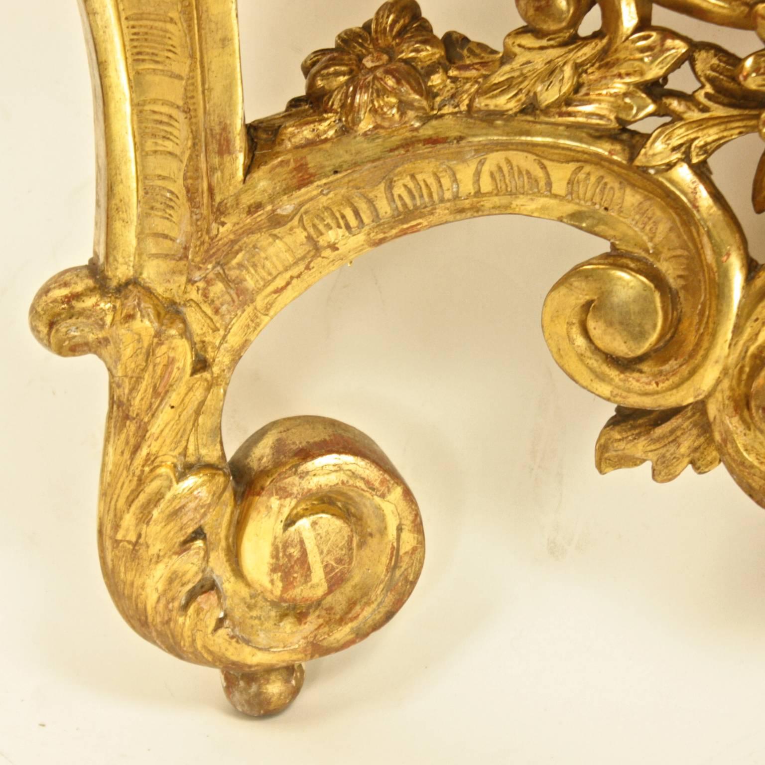 18th Century Louis XV Giltwood Carved Console Table In Good Condition In Berlin, DE