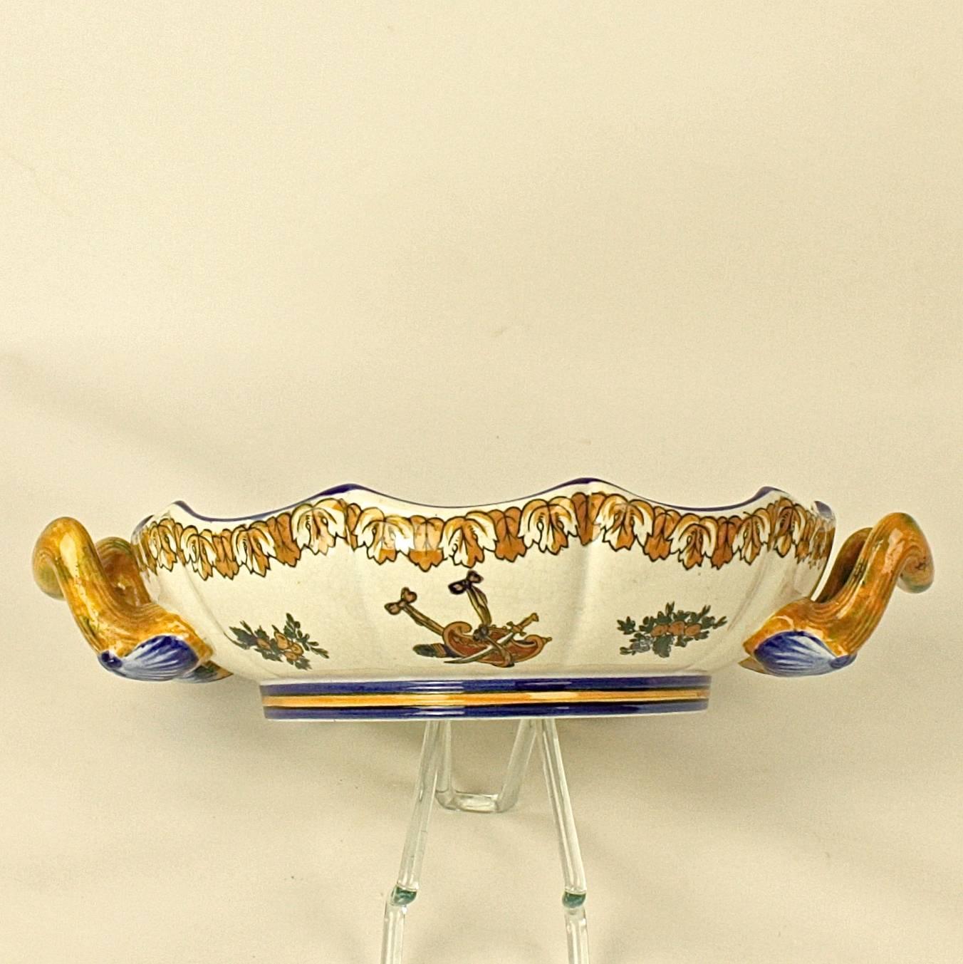 Glazed Earthenware Two-Handled Bowl of the 'Faiencerie de Gien' In Good Condition For Sale In Berlin, DE