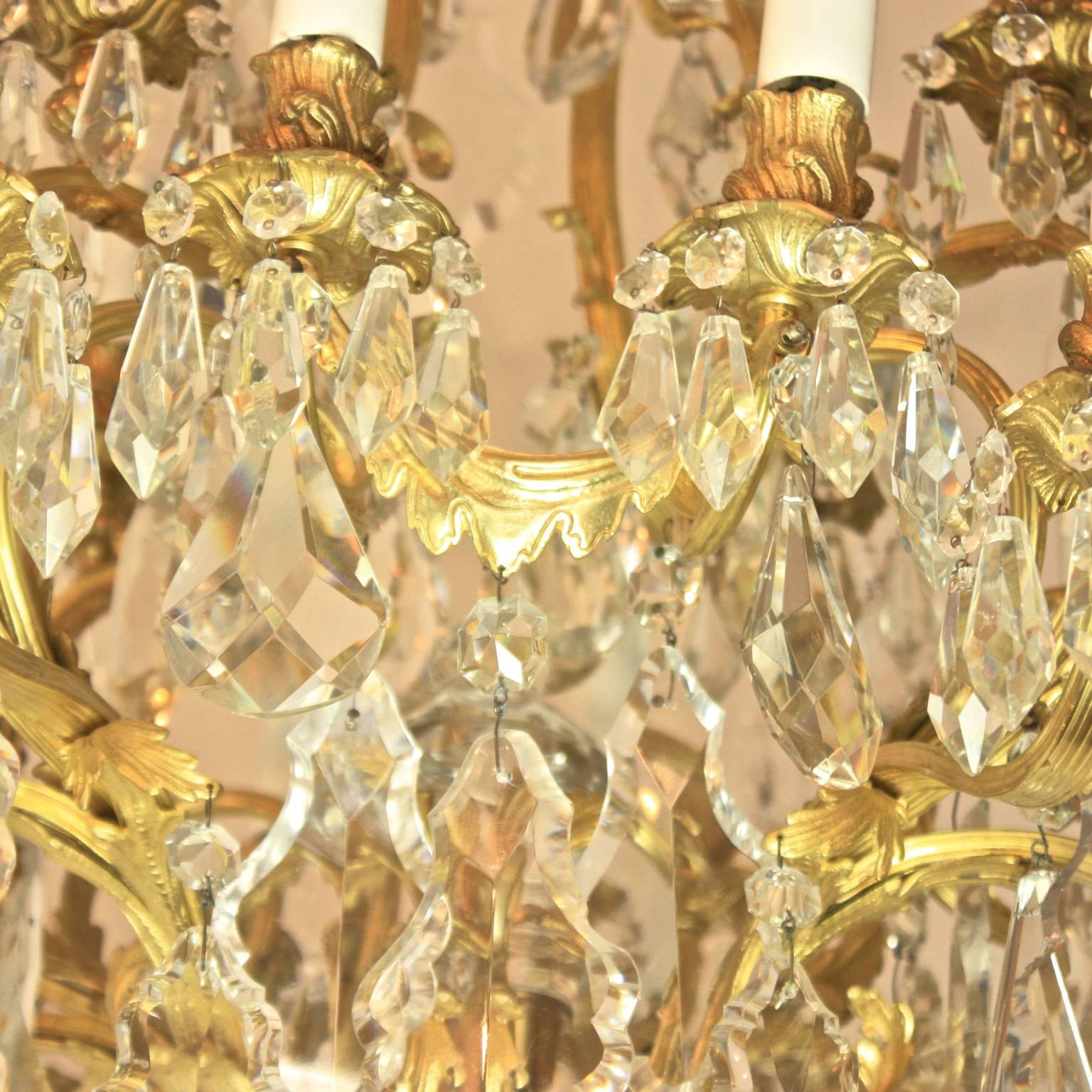 Faceted Large 19th Century French Gilt-Bronze and Cut-Crystal 20 Light Chandelier