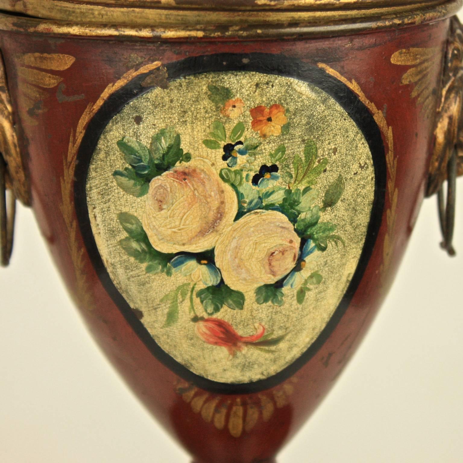 Early 19th Century English Regency Tole Chestnut Urn In Good Condition In Berlin, DE