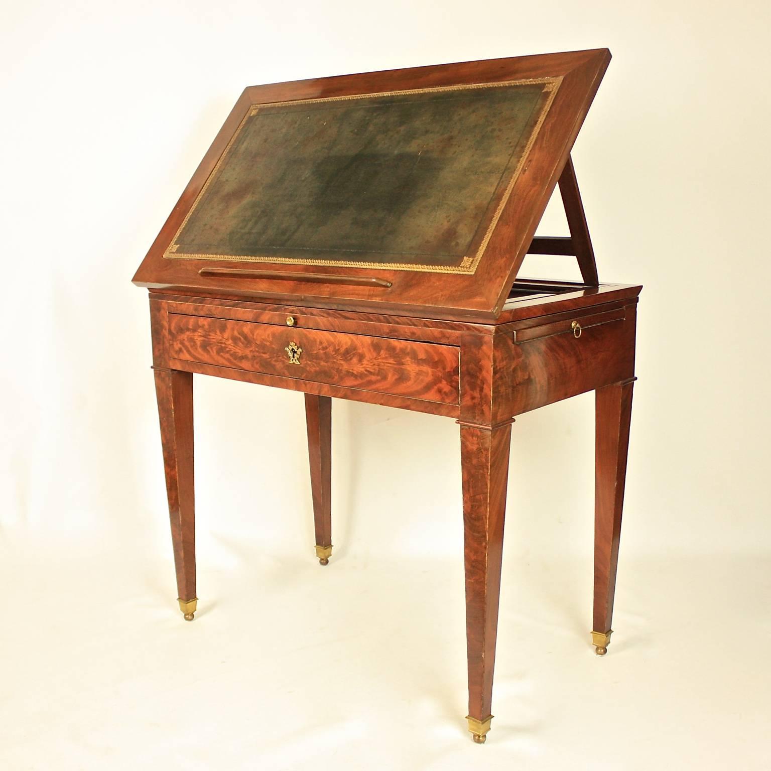 French Late 18th Century Mahogany Veneered Architect's Table, workshop of J.J. Chapuis