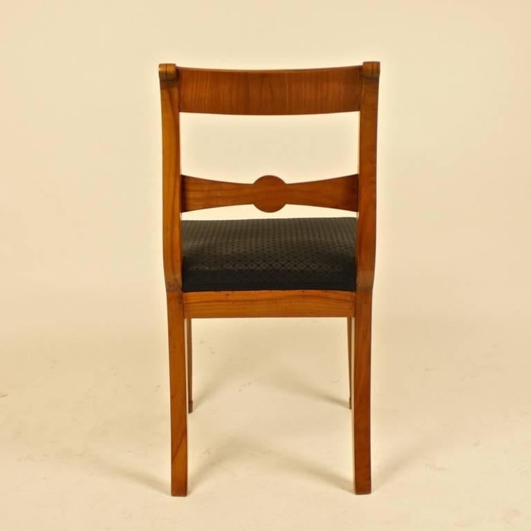 Pair of 19th Century Biedermeier Fruitwood Side Chairs For Sale 1