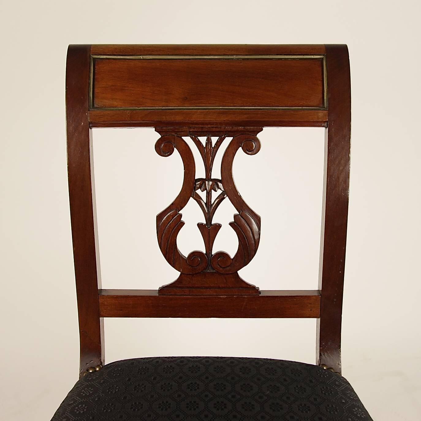 Veneer Set of Four Directoire Mahogany Side Chairs with Brass Banding For Sale