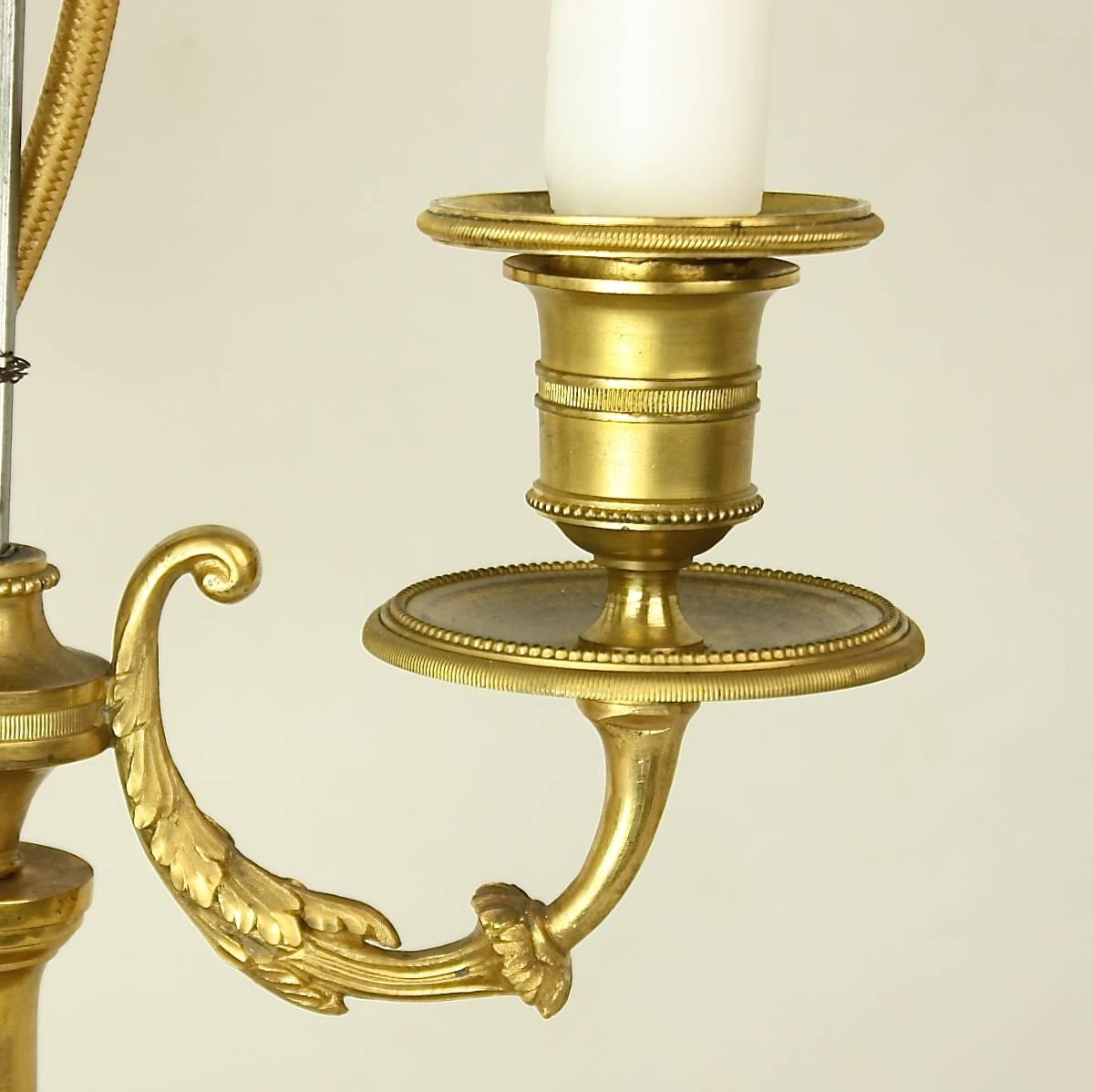 19th Century Louis XVI Style Gilt-Bronze and Tole Bouillotte Lamp 1