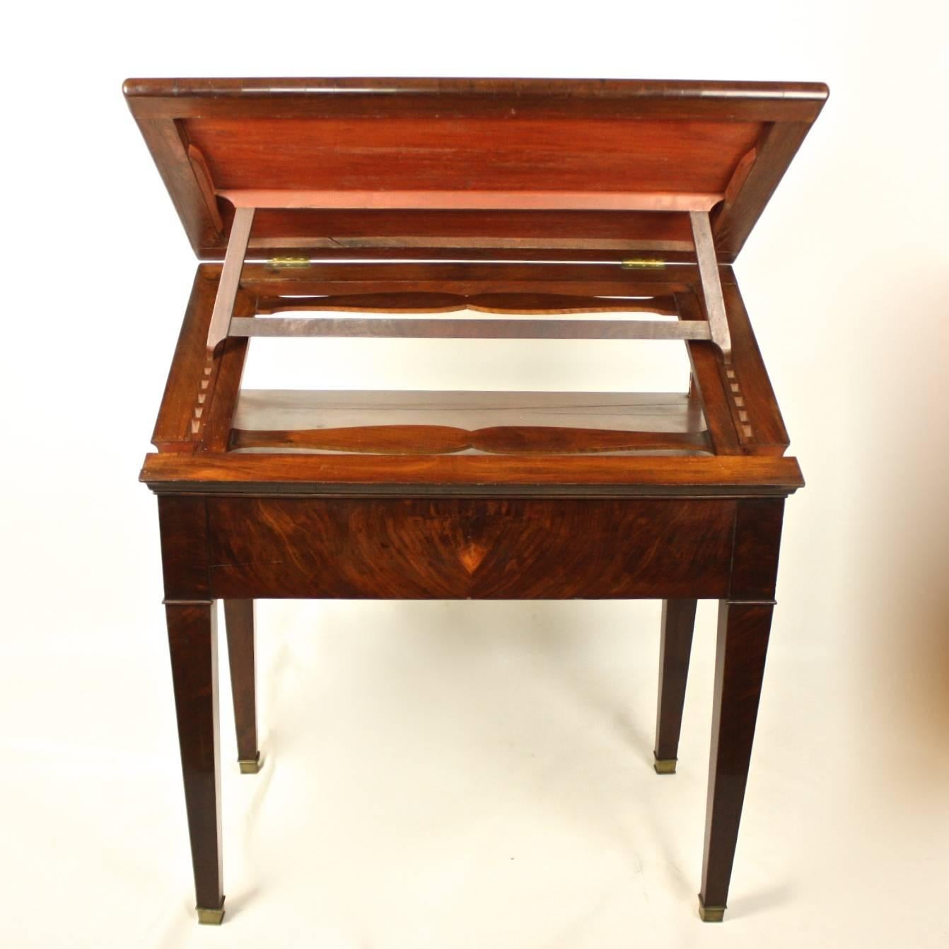 Late 18th Century Mahogany Veneered Architect's Table 4