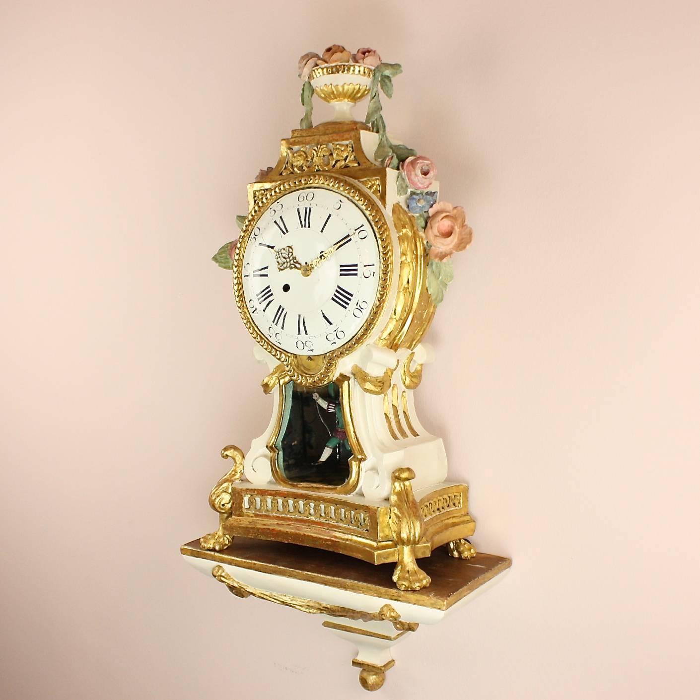 Large Late 18th Century Prussian Painted and Parcel-Gilt Sonnerie Bracket Clock 2