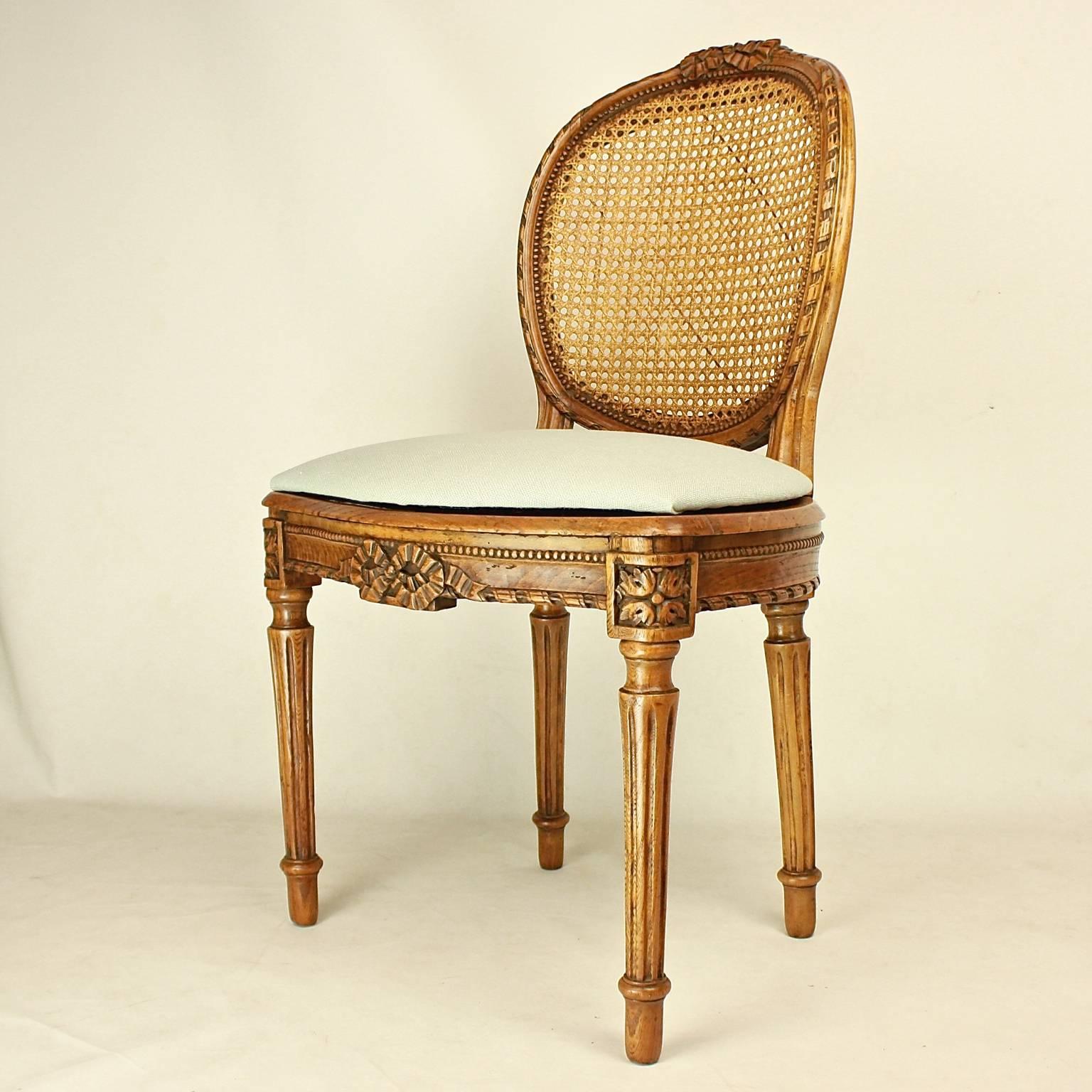 Set of Six Louis XVI Dining Chairs in the Manner of Georges Jacob 1