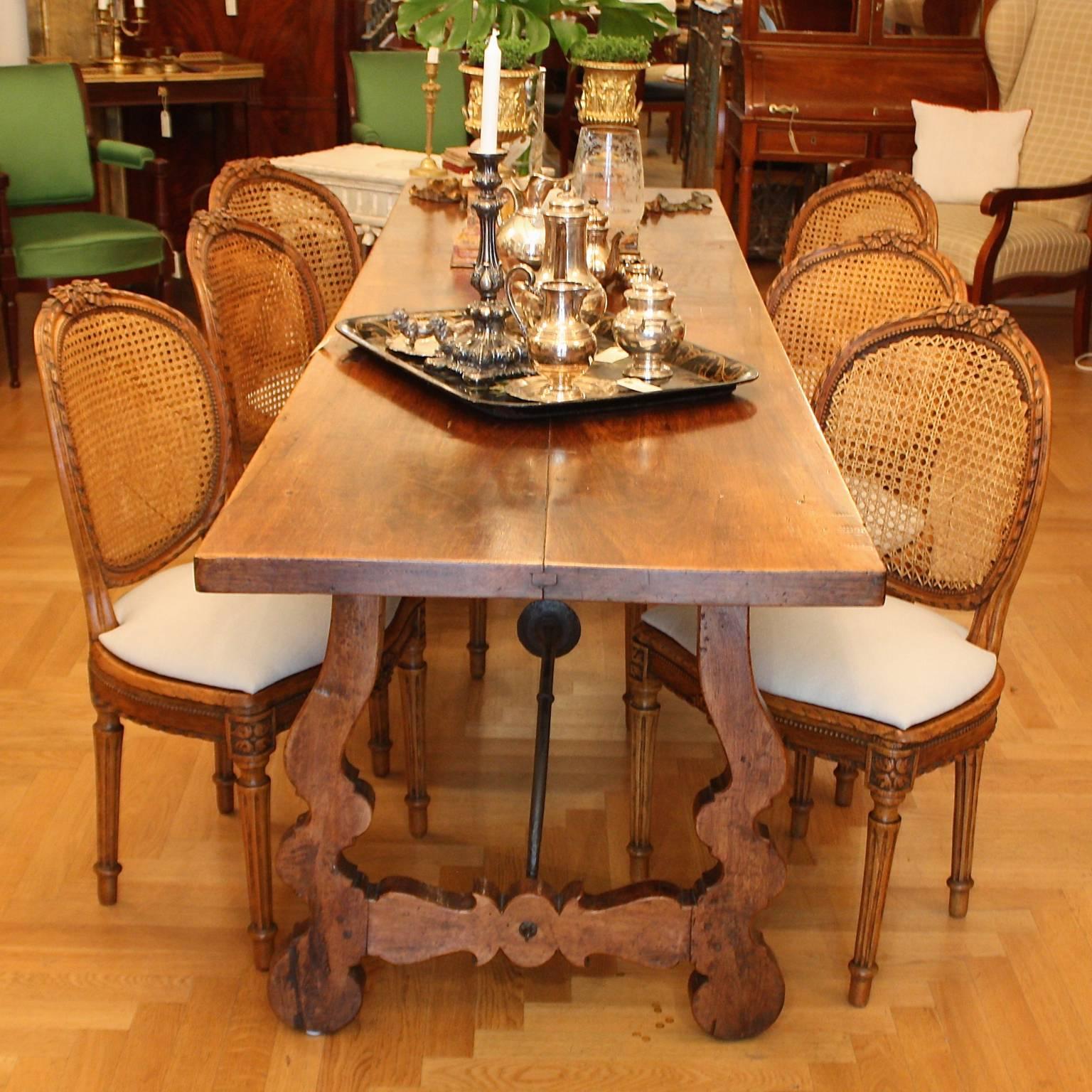 Set of Six Louis XVI Dining Chairs in the Manner of Georges Jacob 2