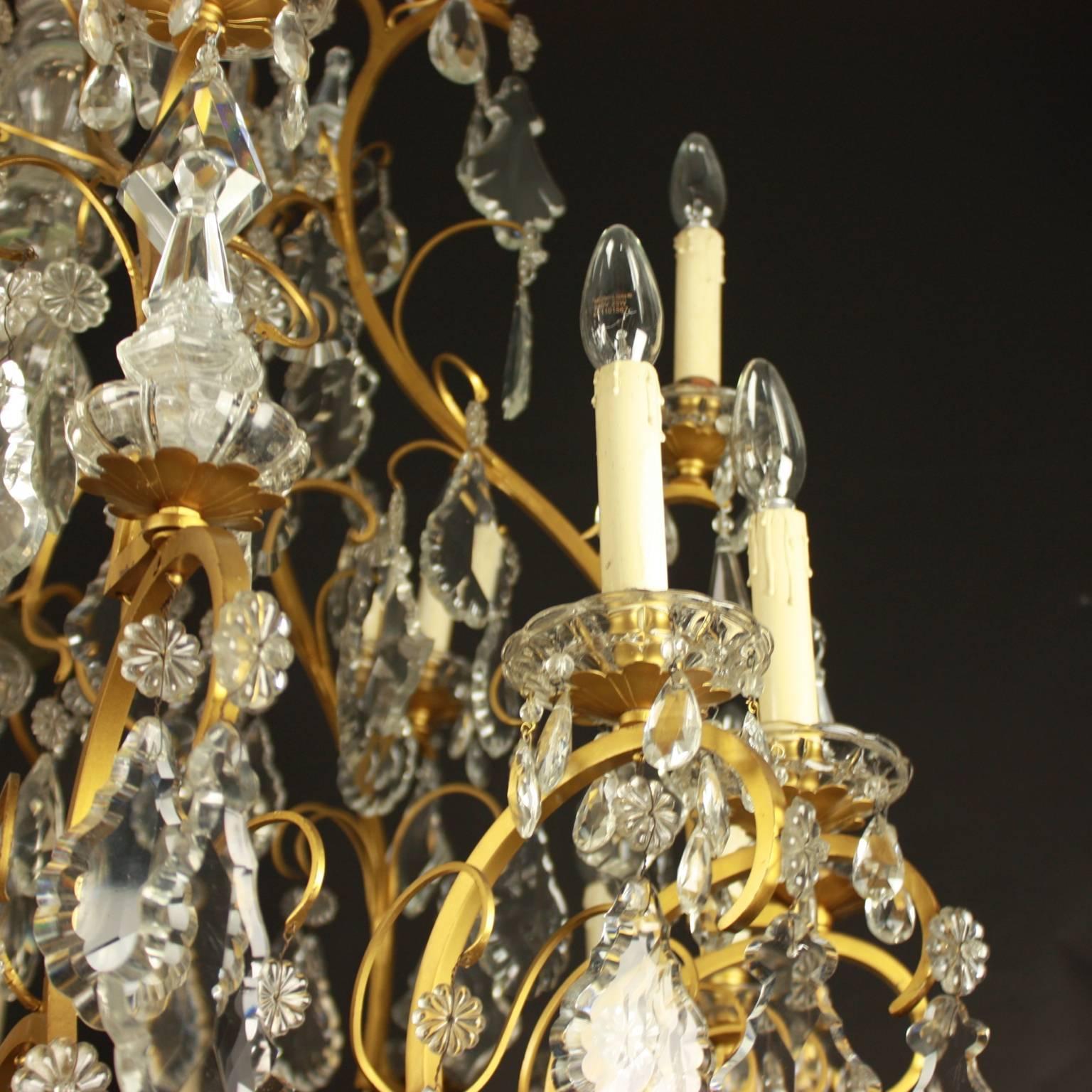 Monumental High Louis XV Style 24-Light Chandelier In Excellent Condition In Berlin, DE