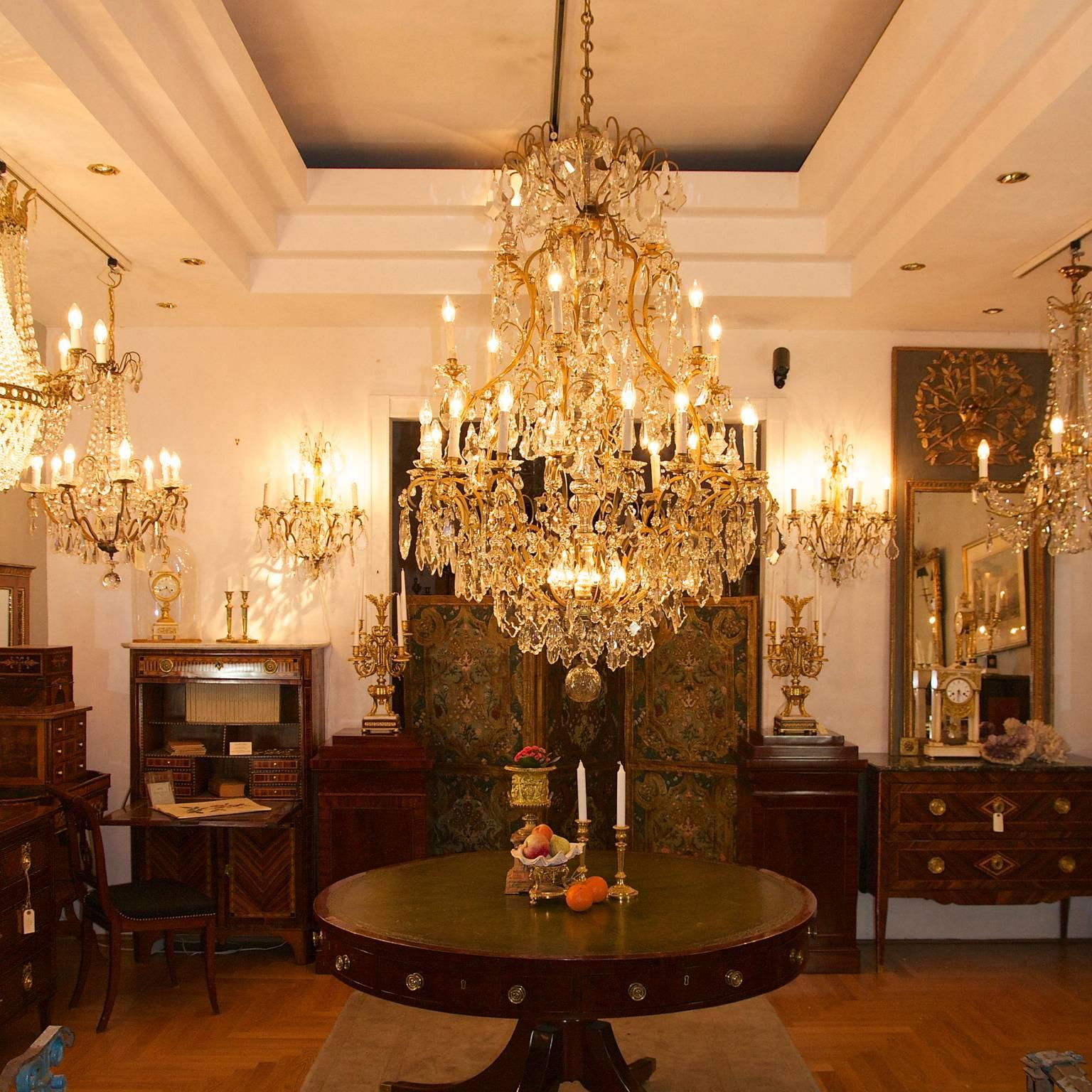 Monumental High Louis XV Style 24-Light Chandelier 3