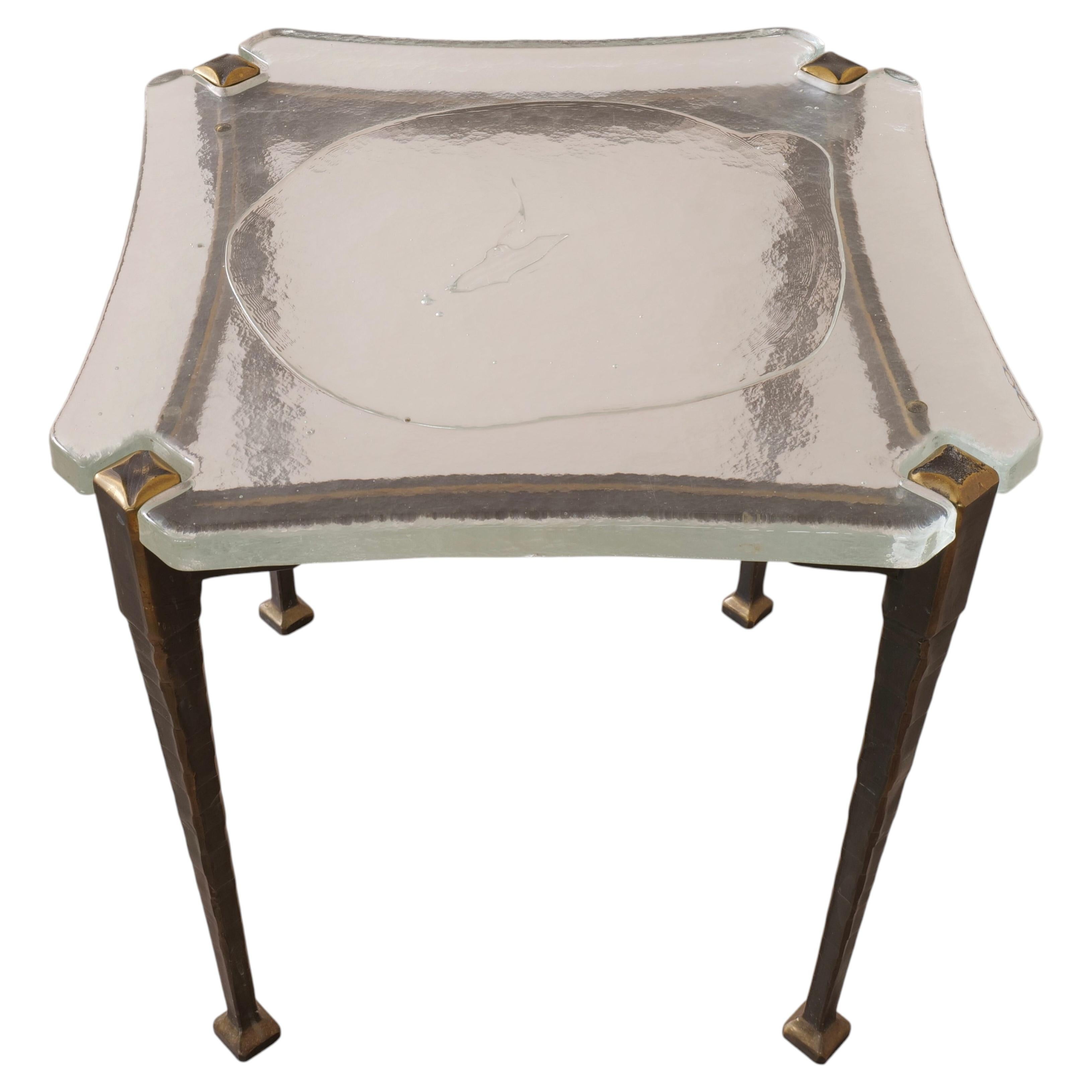 Quadratischer Couchtisch im Lothar-Klute-Design aus geschmiedeter Bronze mit Gussglas