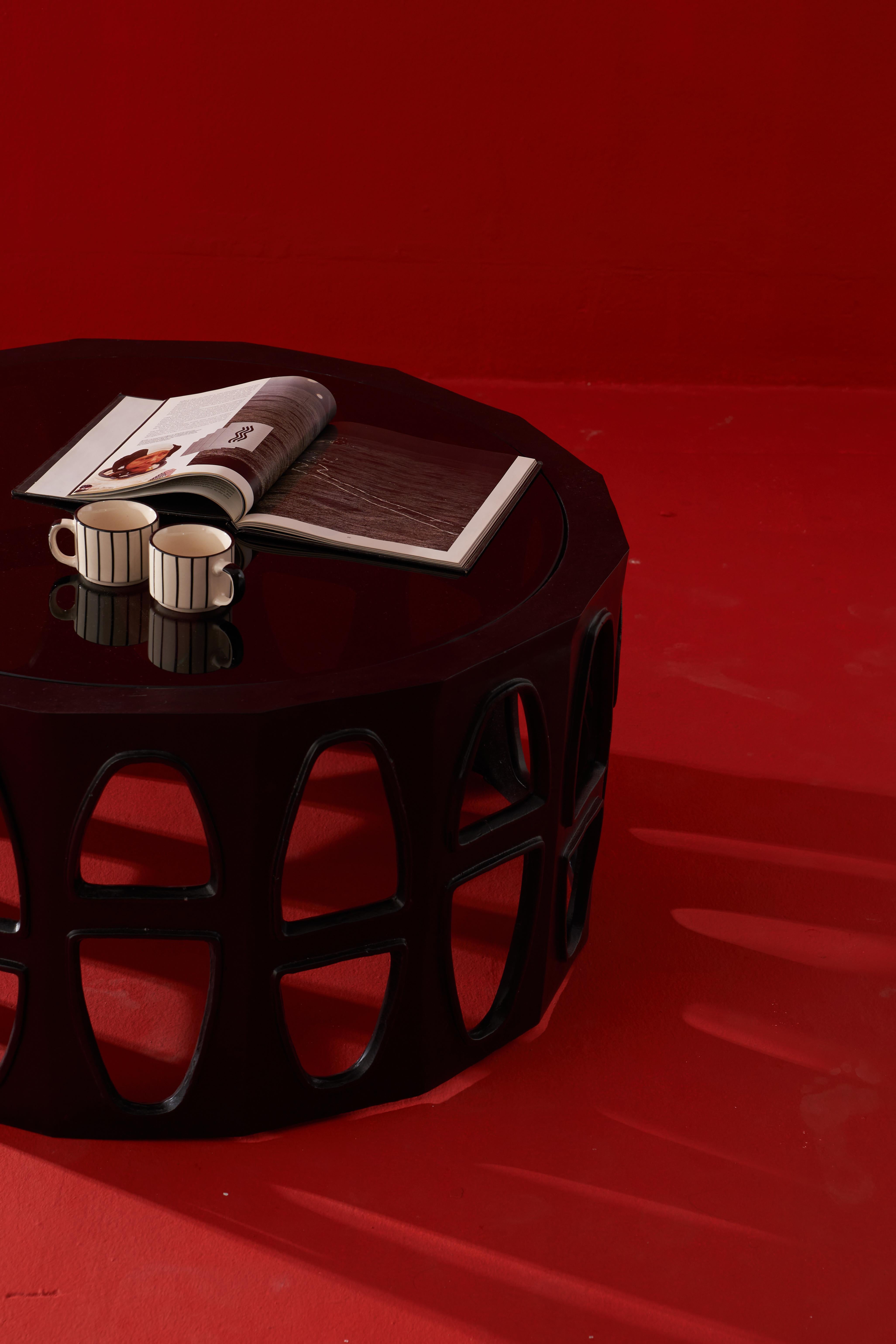 Der Colosseum Couchtisch (Griechisch-römisch) im Angebot