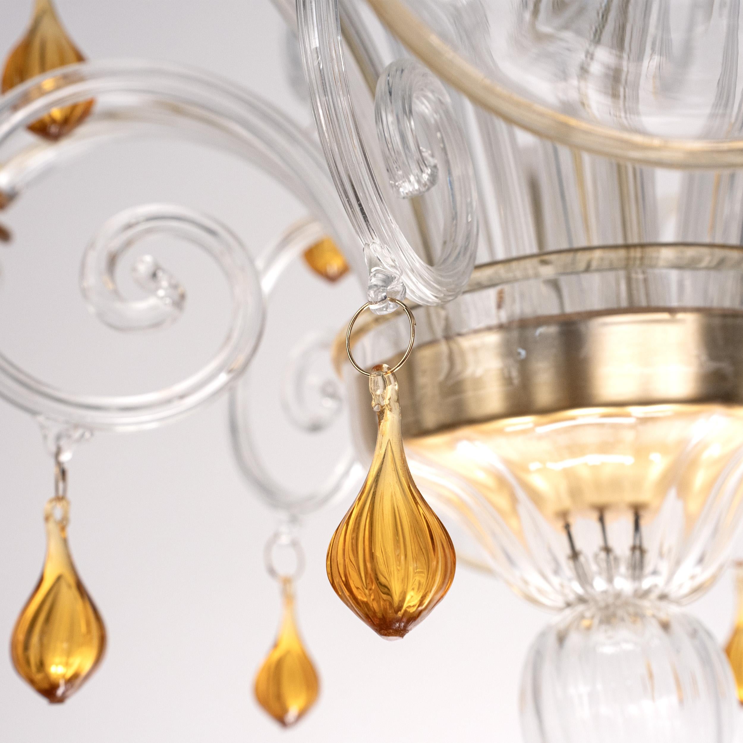 In stock Lampadario in vetro di Murano Ambra e trasparente a 6 luci, Vintage Made in Italy in vendita 1