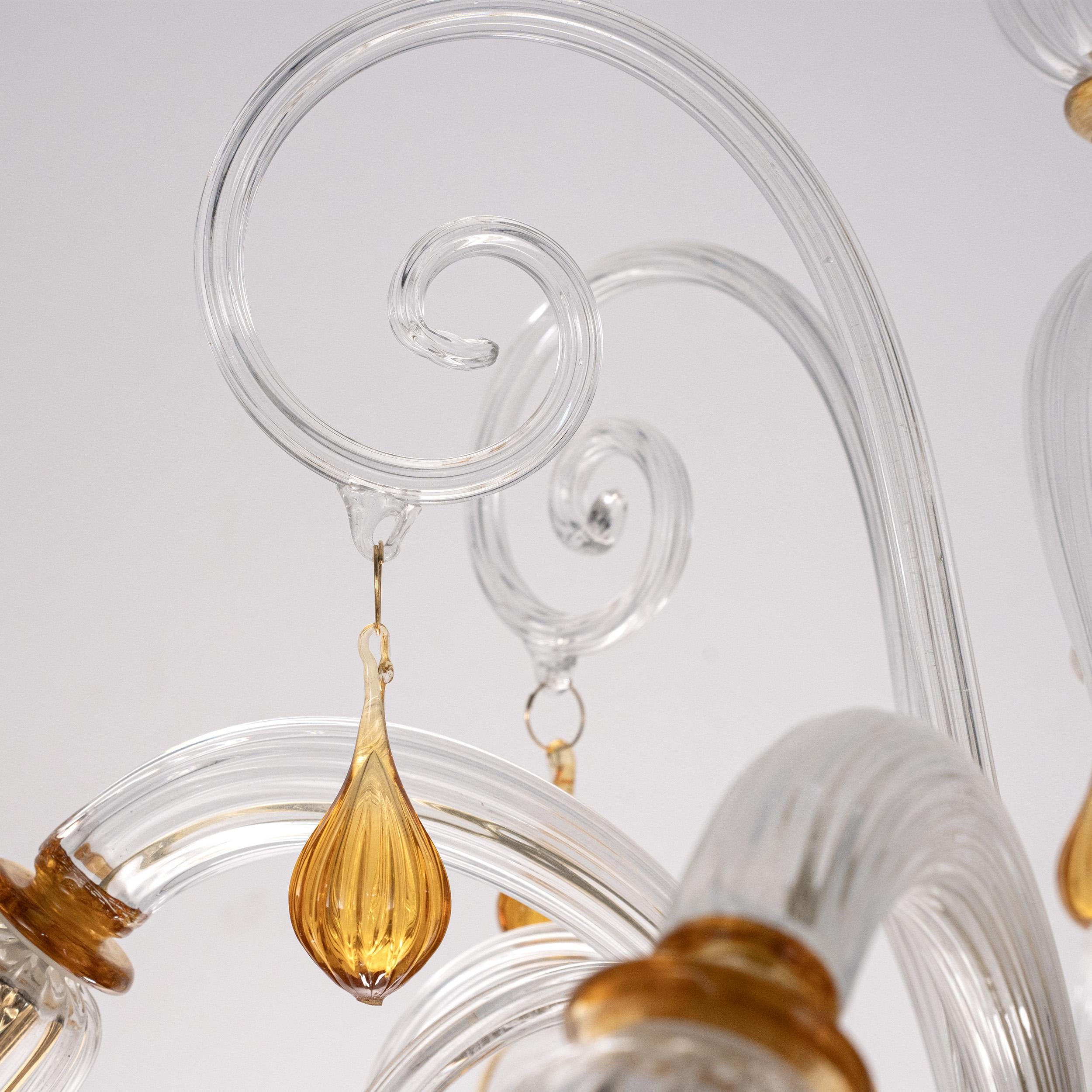 In stock Lampadario in vetro di Murano Ambra e trasparente a 6 luci, Vintage Made in Italy in vendita 2