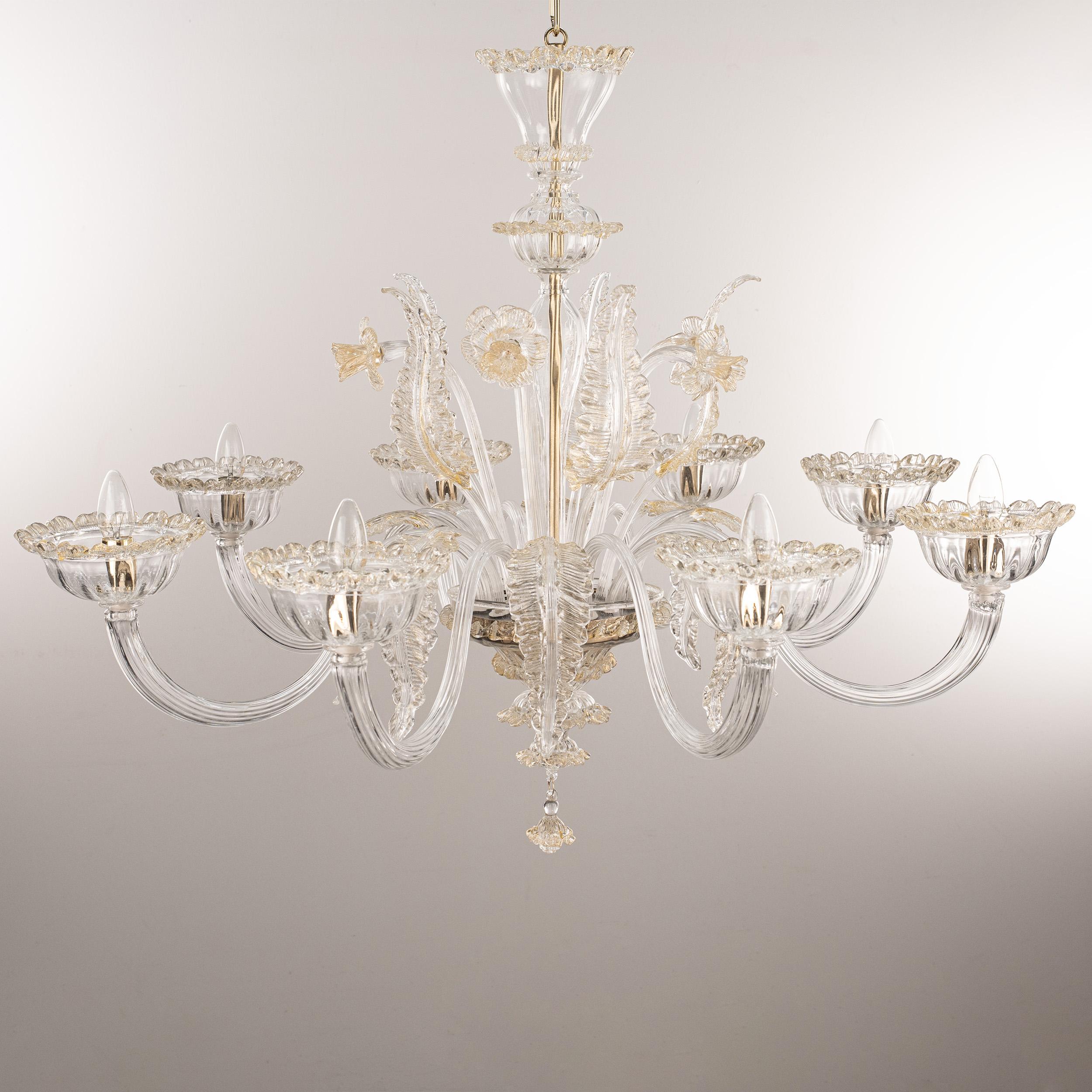 Italiano In stock grande lampadario di Murano in vetro chiaro e oro a 6 luci, Made in Italy in vendita