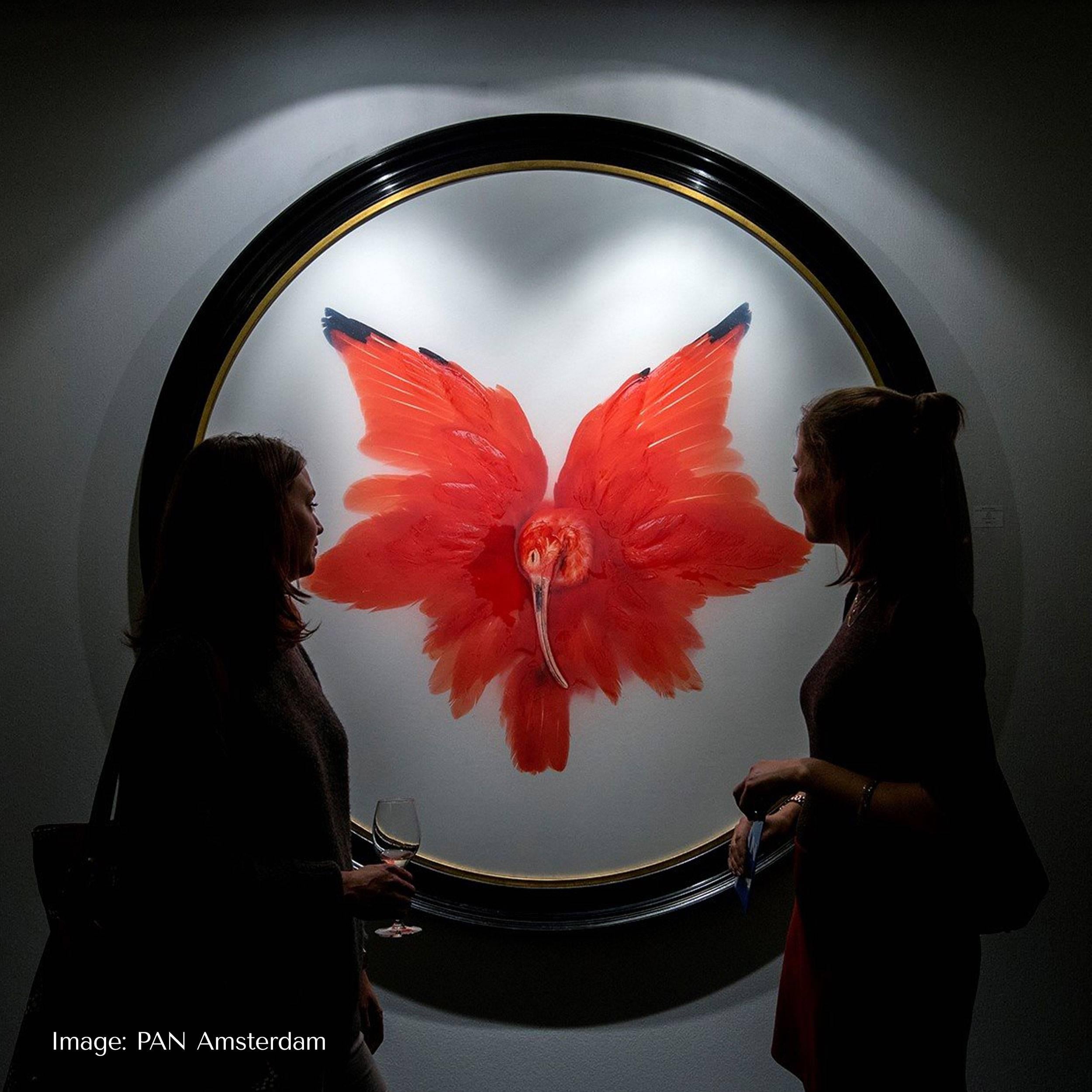 Title:
Unknown Pose by Scarlet Ibis II. Edition of 3.
Special Edition limited to 3 prints. Framed in a 17th century 'van Gooyen' profile black wooden circular frame with Museum Glass.

Size:
160 x 160 cm (63 x 63 in).
Size Framed.
174 x 174 cm (68.5