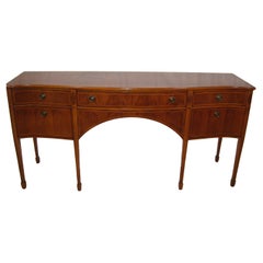 Tavola laterale in pino curvato di Heldense Furniture - Italia