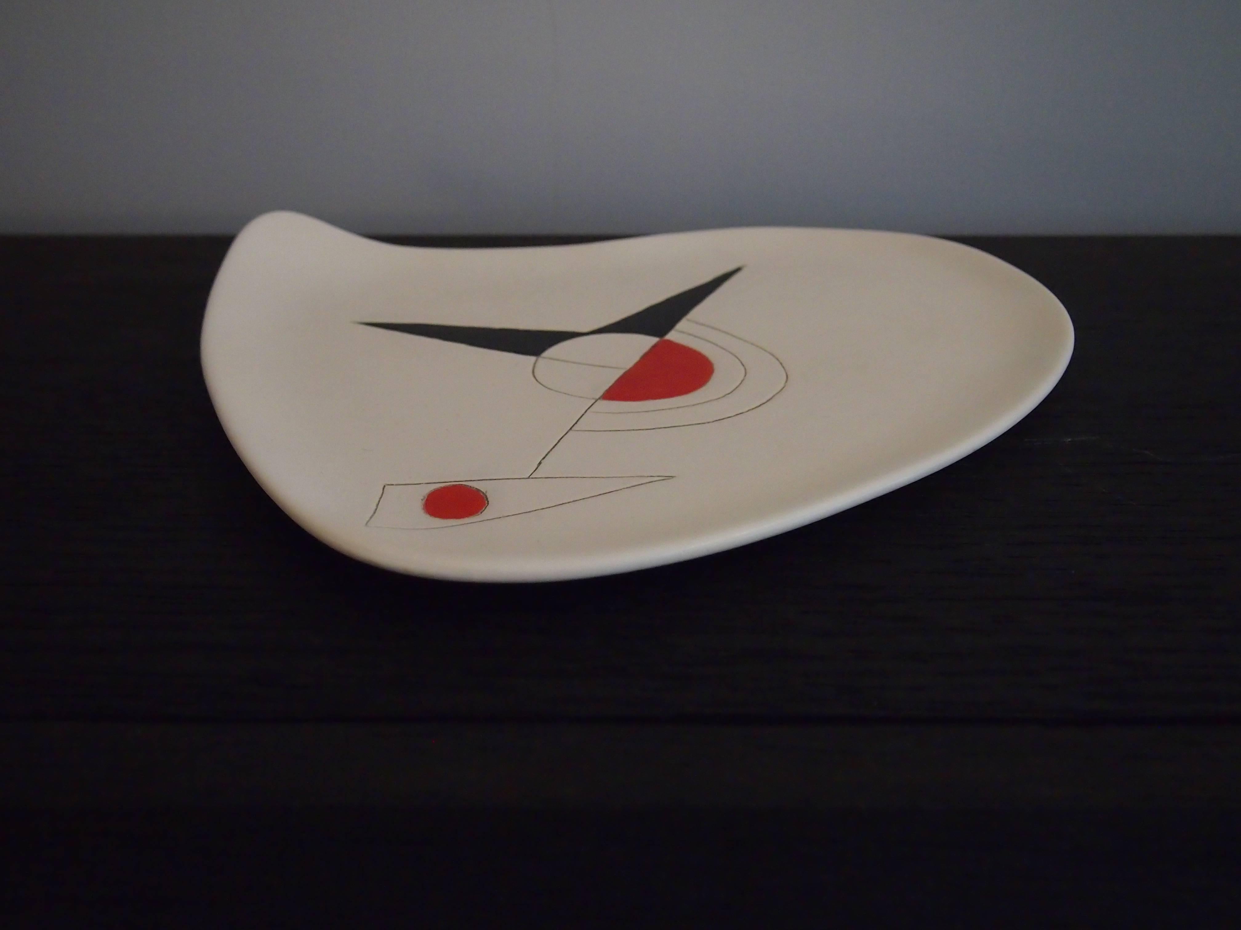 French Geometric Ceramic Dish by Peter & Denise Orlando, circa 1960