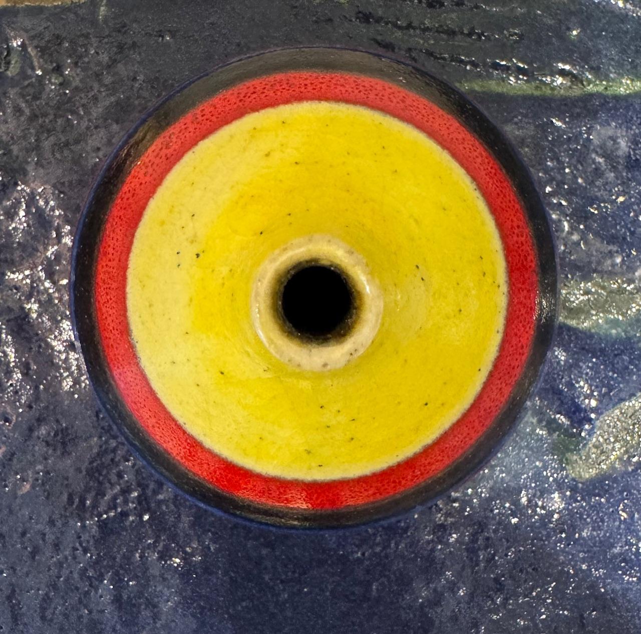 Céramique Vase décoratif italien du milieu du siècle signé par Gambone en vente