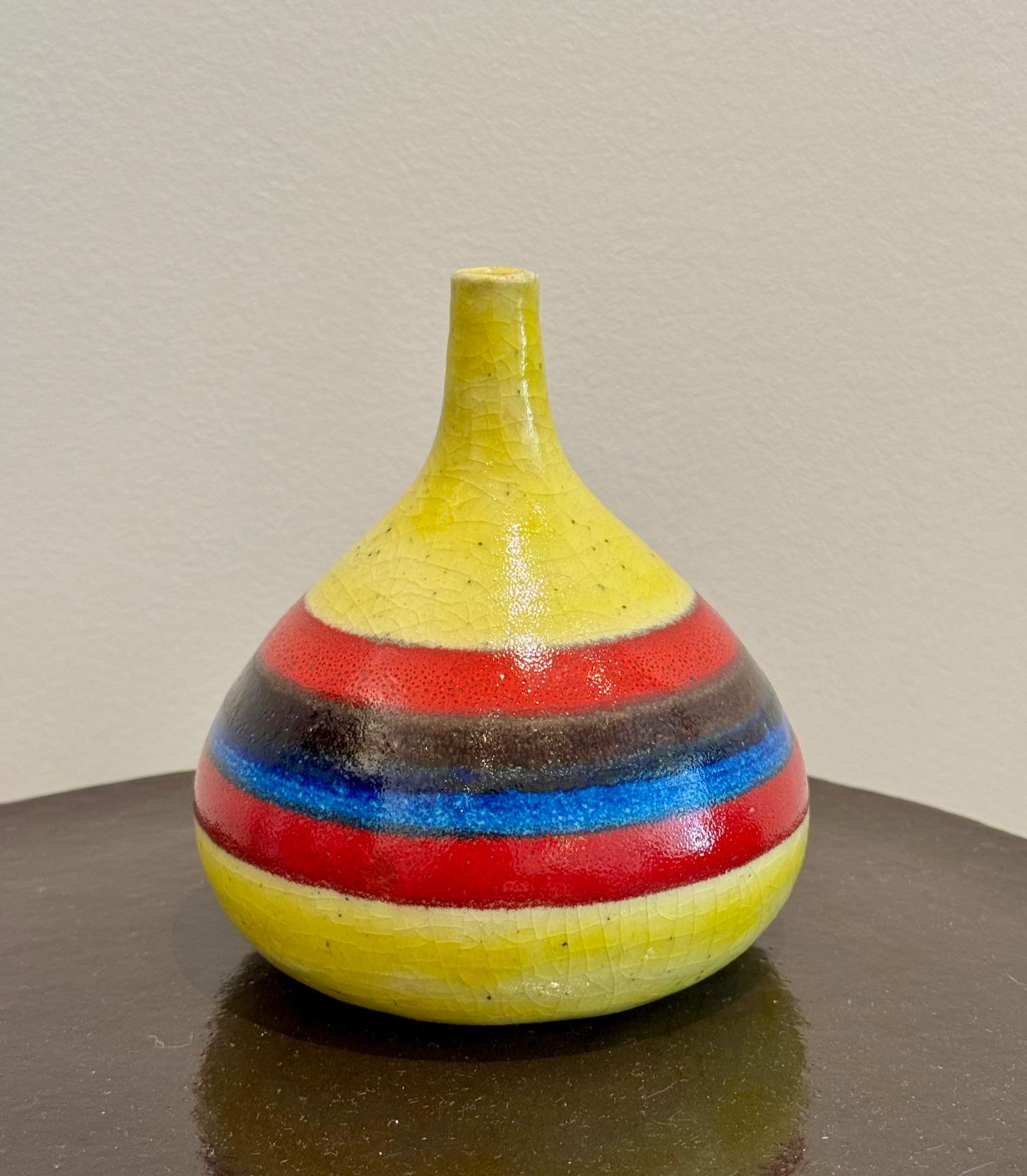 Vase décoratif italien du milieu du siècle signé par Gambone en vente 4