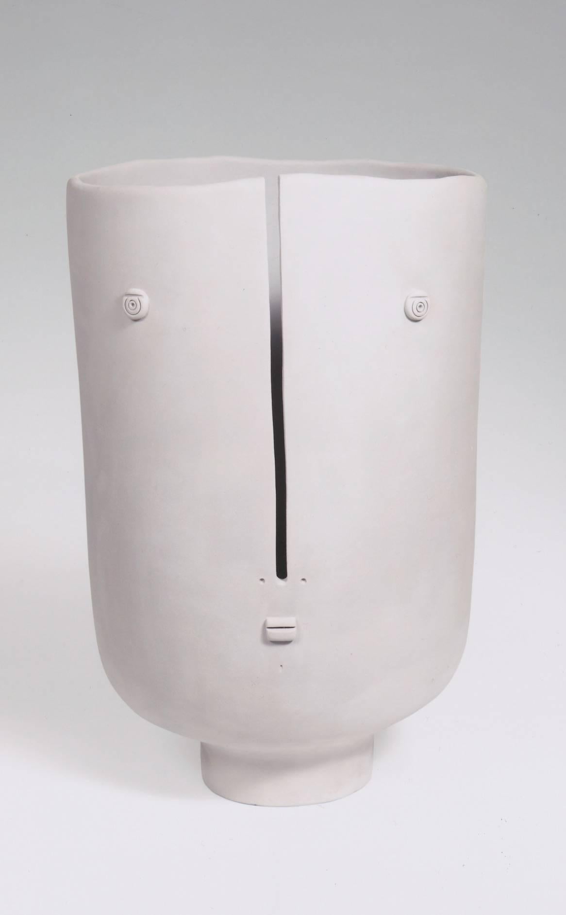 Large grey earthenware "Idole" Decorative vase , Creation 2016.

One of a kind artwork piece designed by the ceramicists DaLo.

All the Dalo's creations are unique pieces (sculpted and never molded) and signed by the French