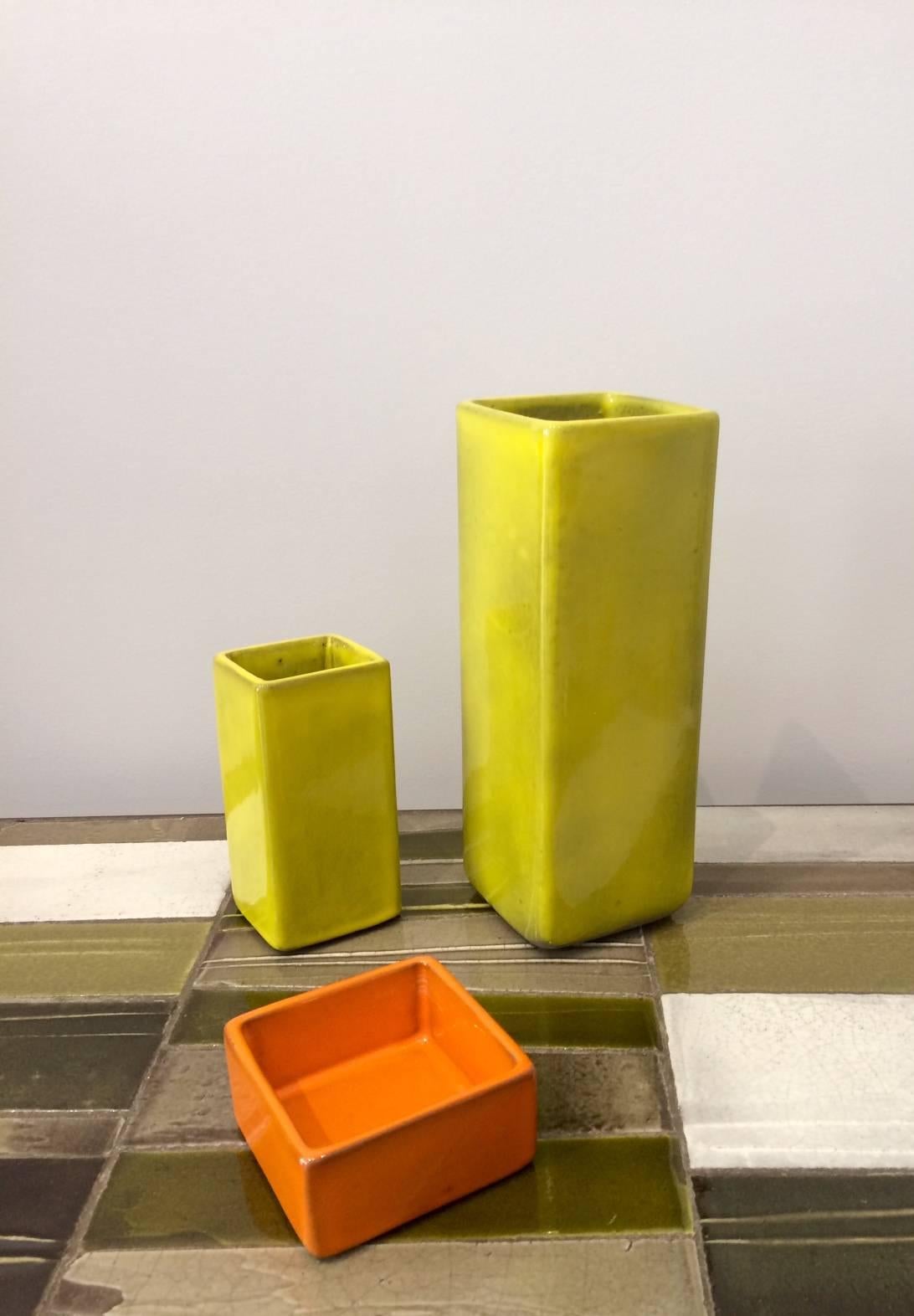 Set of Two Ceramic Yellow Square Vases Signed by Ruelland In Excellent Condition In Paris, FR