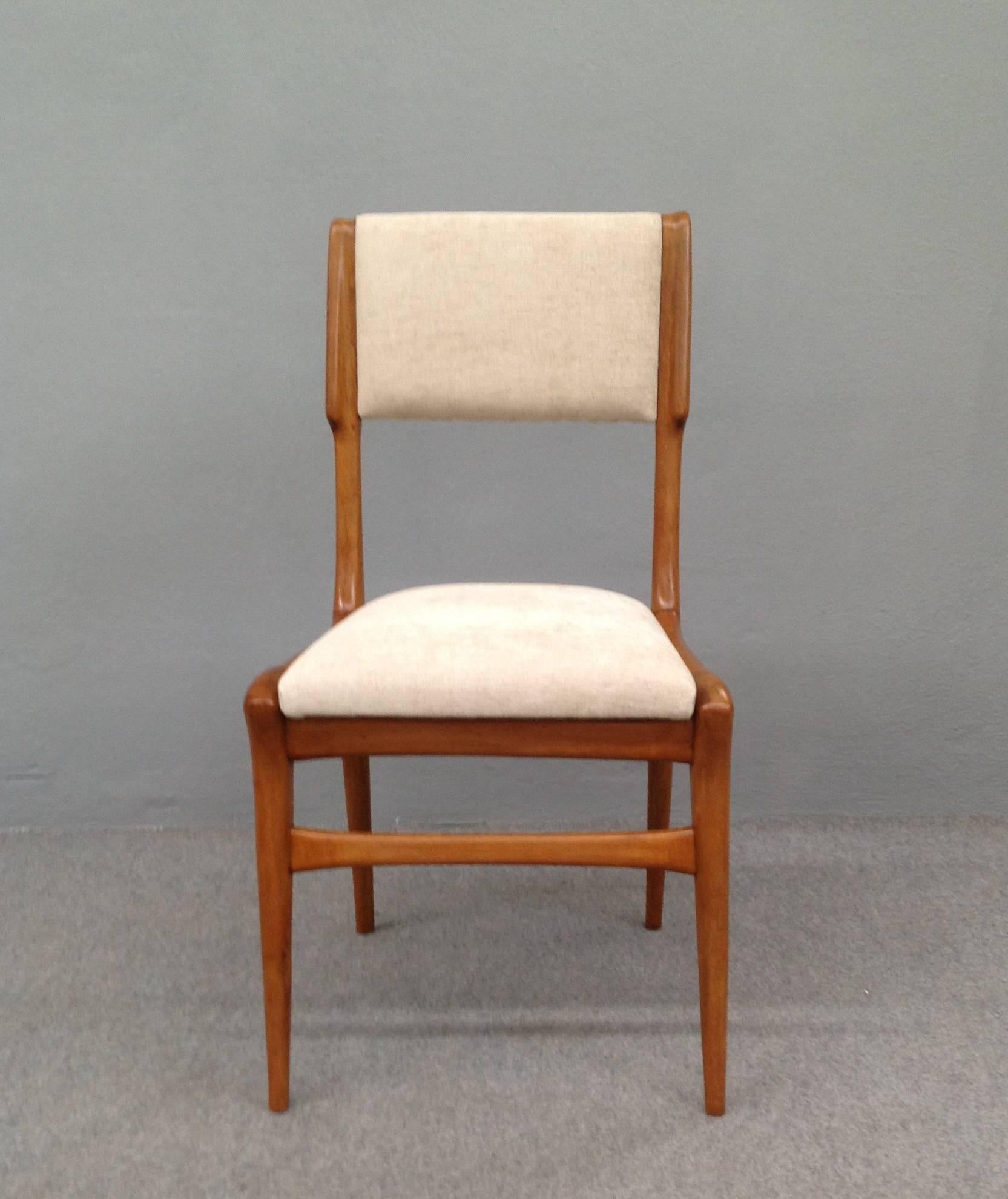 Mid-Century Modern Set of 14 Chairs by Carlo de Carli