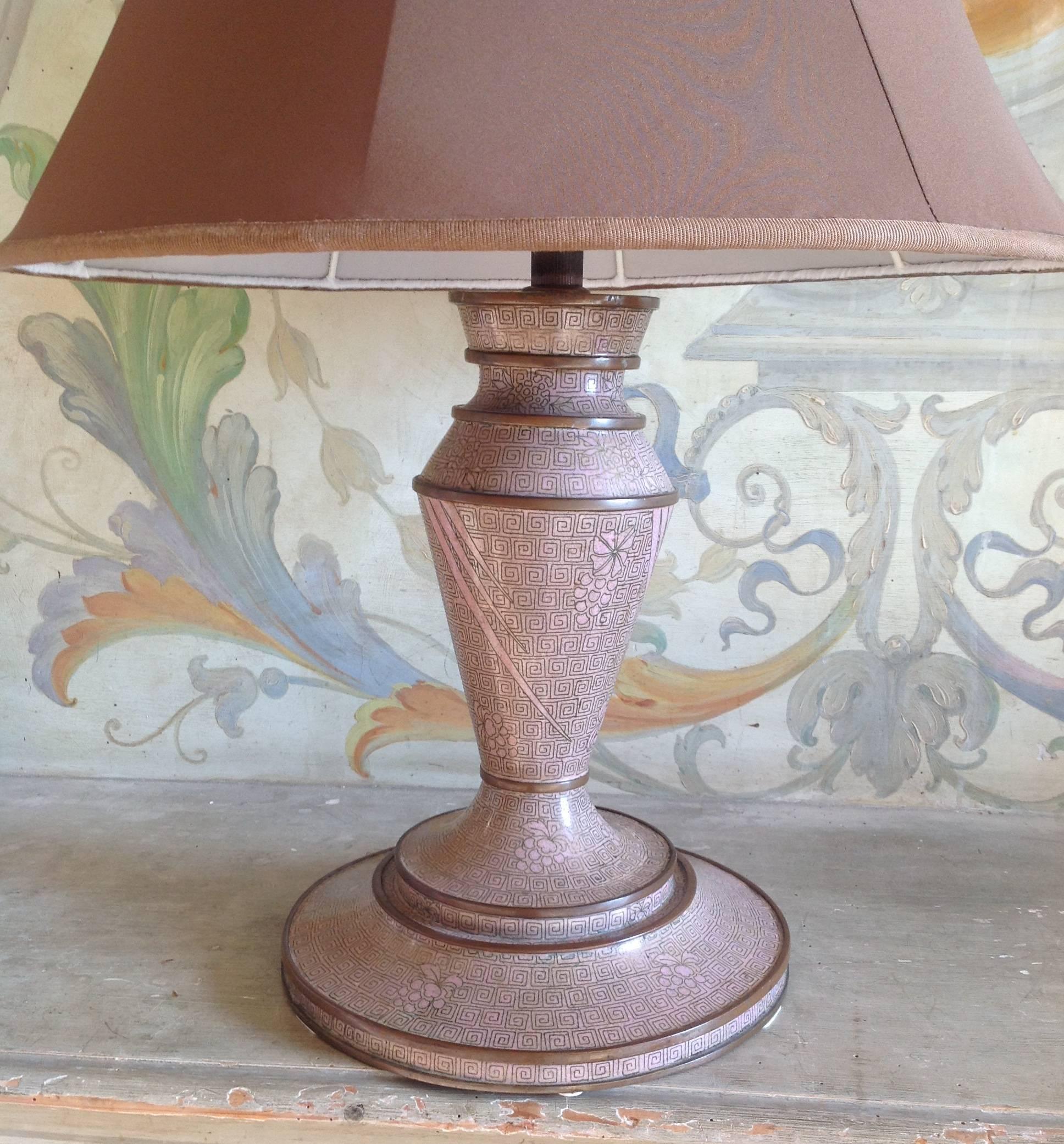 Elegant cloisonne table lamp,
Pink with brass details.