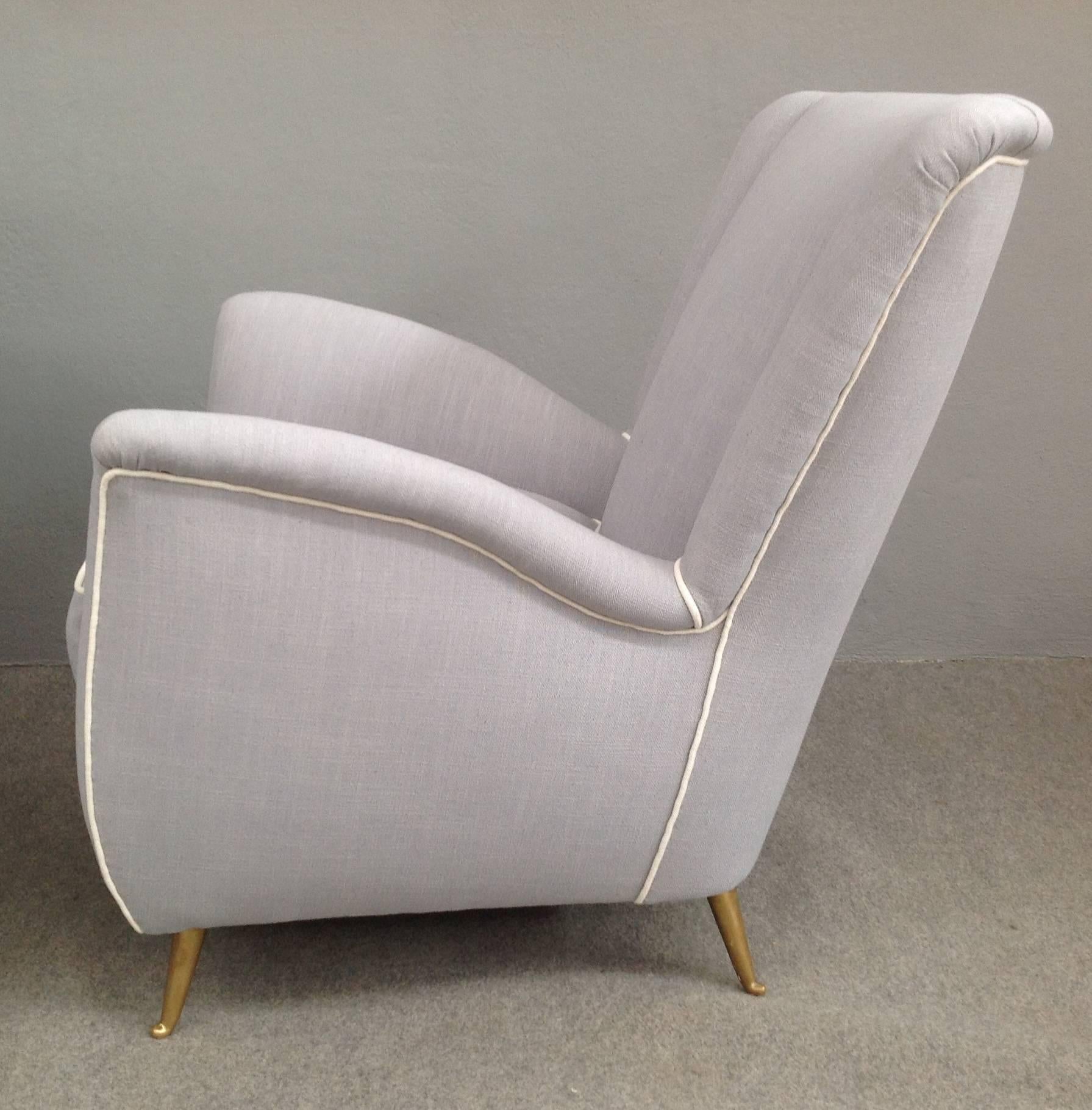 Italian Charming Pair of Armchairs Gio Ponti Style