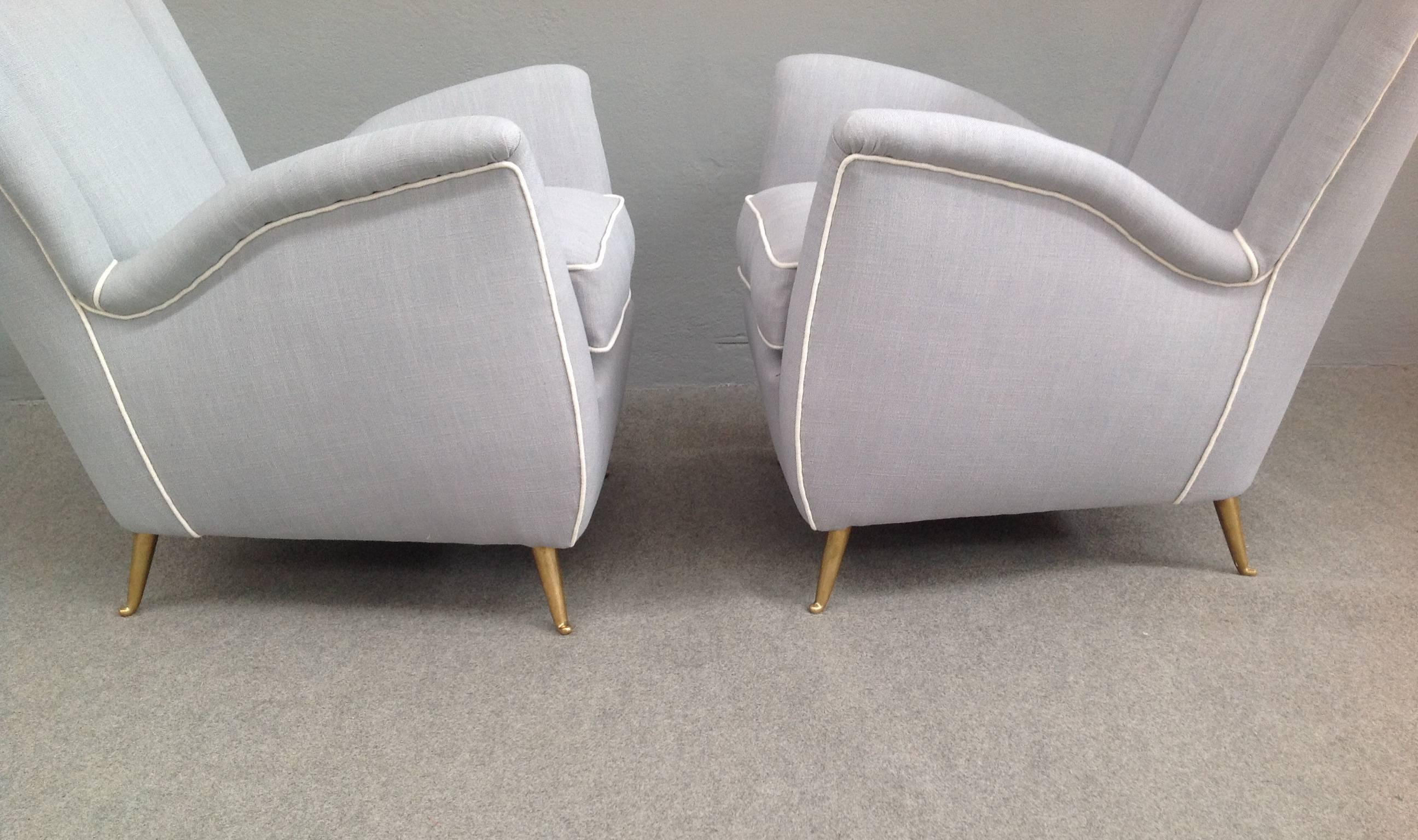 Mid-20th Century Charming Pair of Armchairs Gio Ponti Style