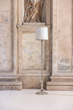 Murano glass floor lamp attributed to Barovier & Toso, Italy, 1940s.