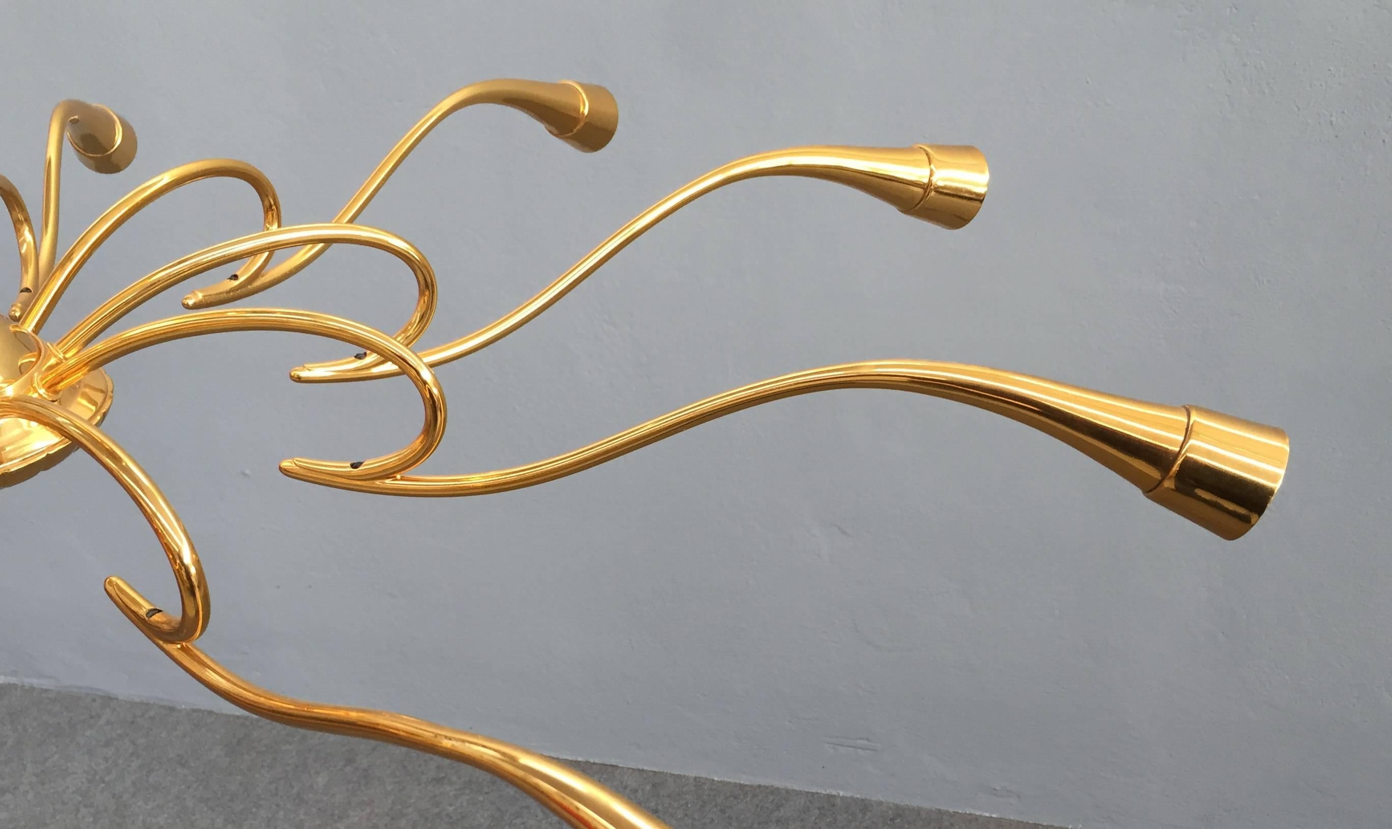 Italian Sculptural Brass Chandelier Attributed to Oscar Torlasco