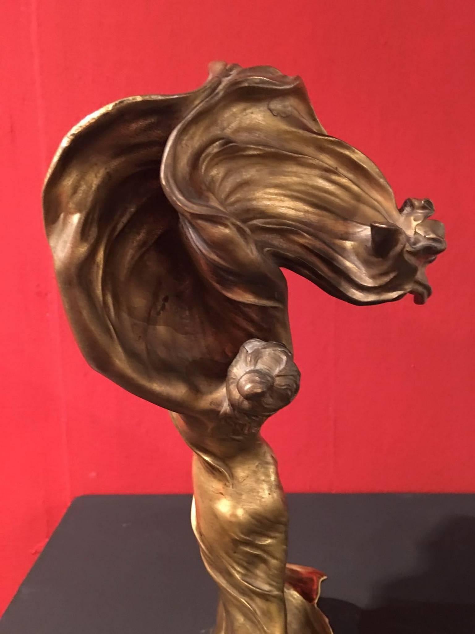 Elegant Bronze Lighted Sculpture by Raoul Larche 1