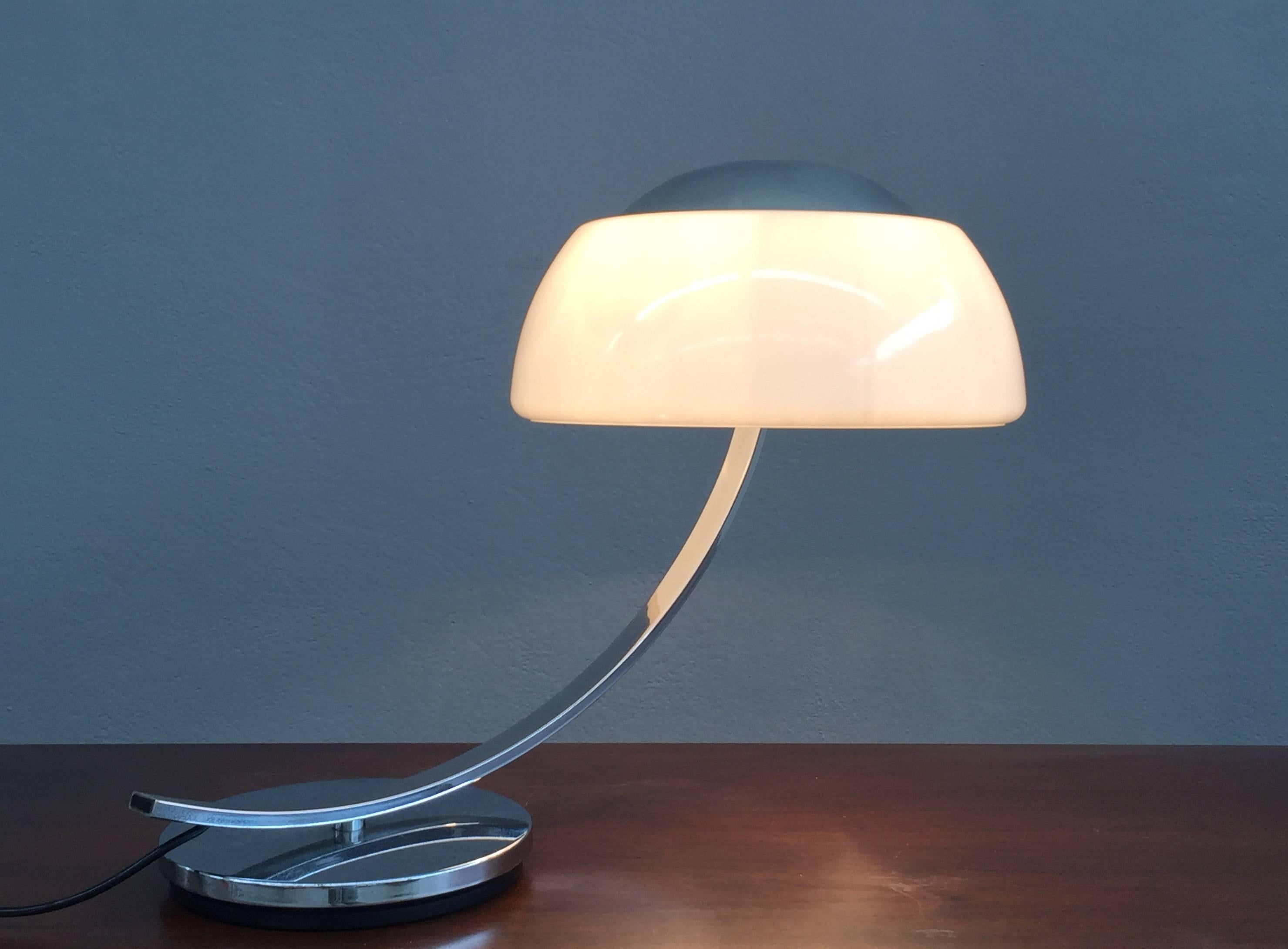 Lampe de table attribuée à Gaetano Sciolari en vente 2