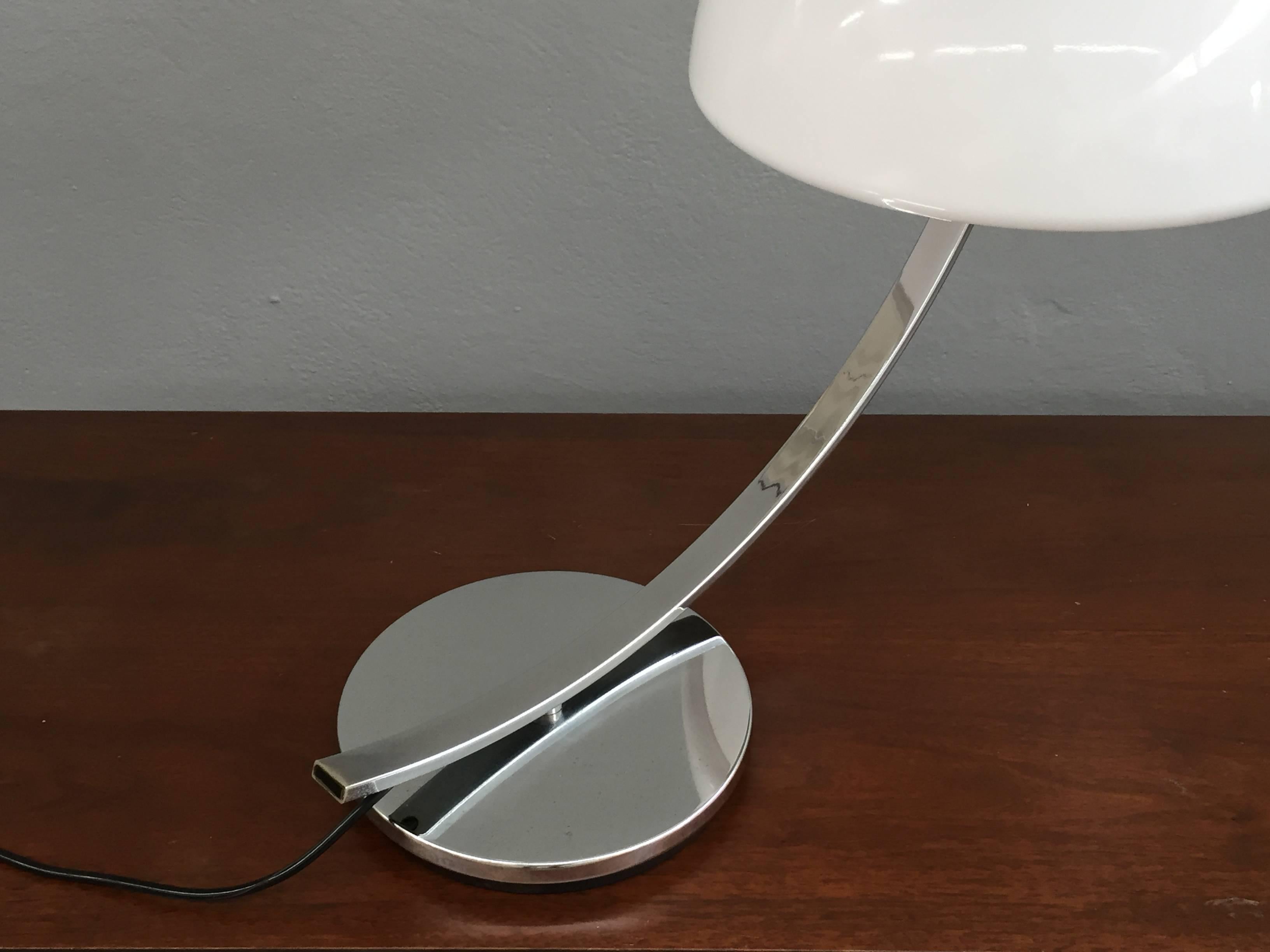 Lampe de table attribuée à Gaetano Sciolari en vente 3