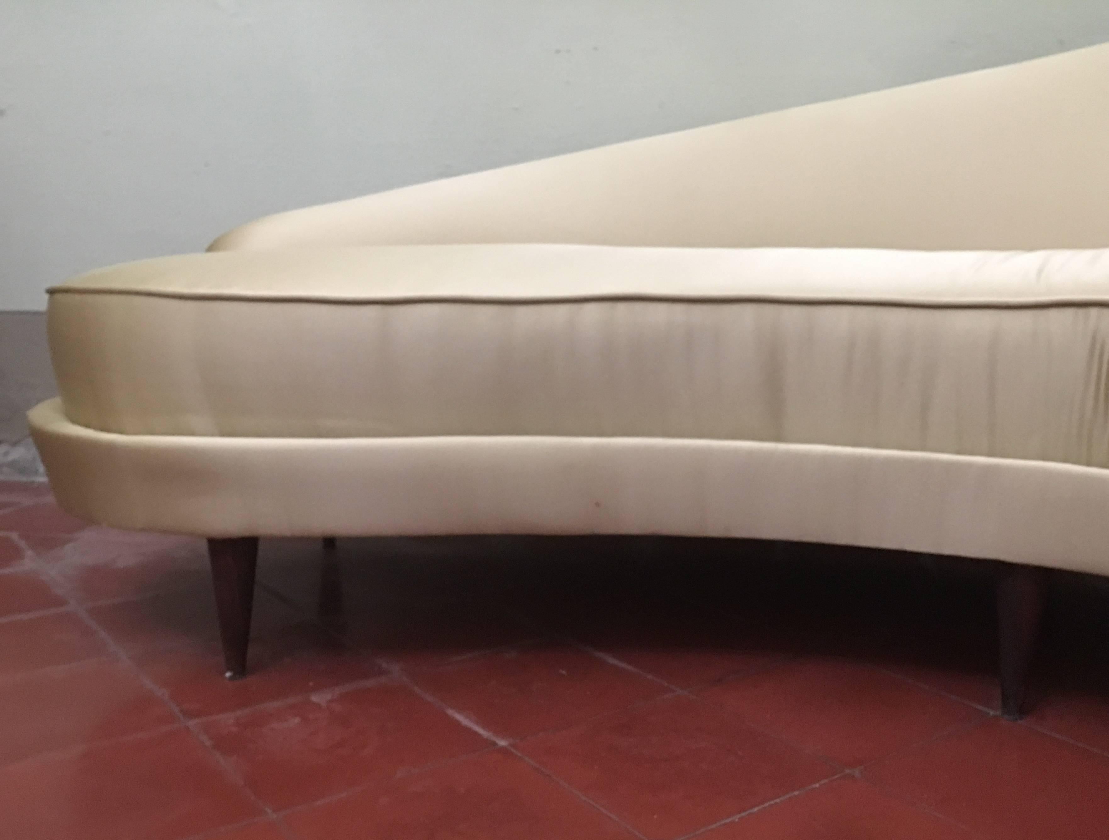 Charming Curved Sofa by Federico Munari 1