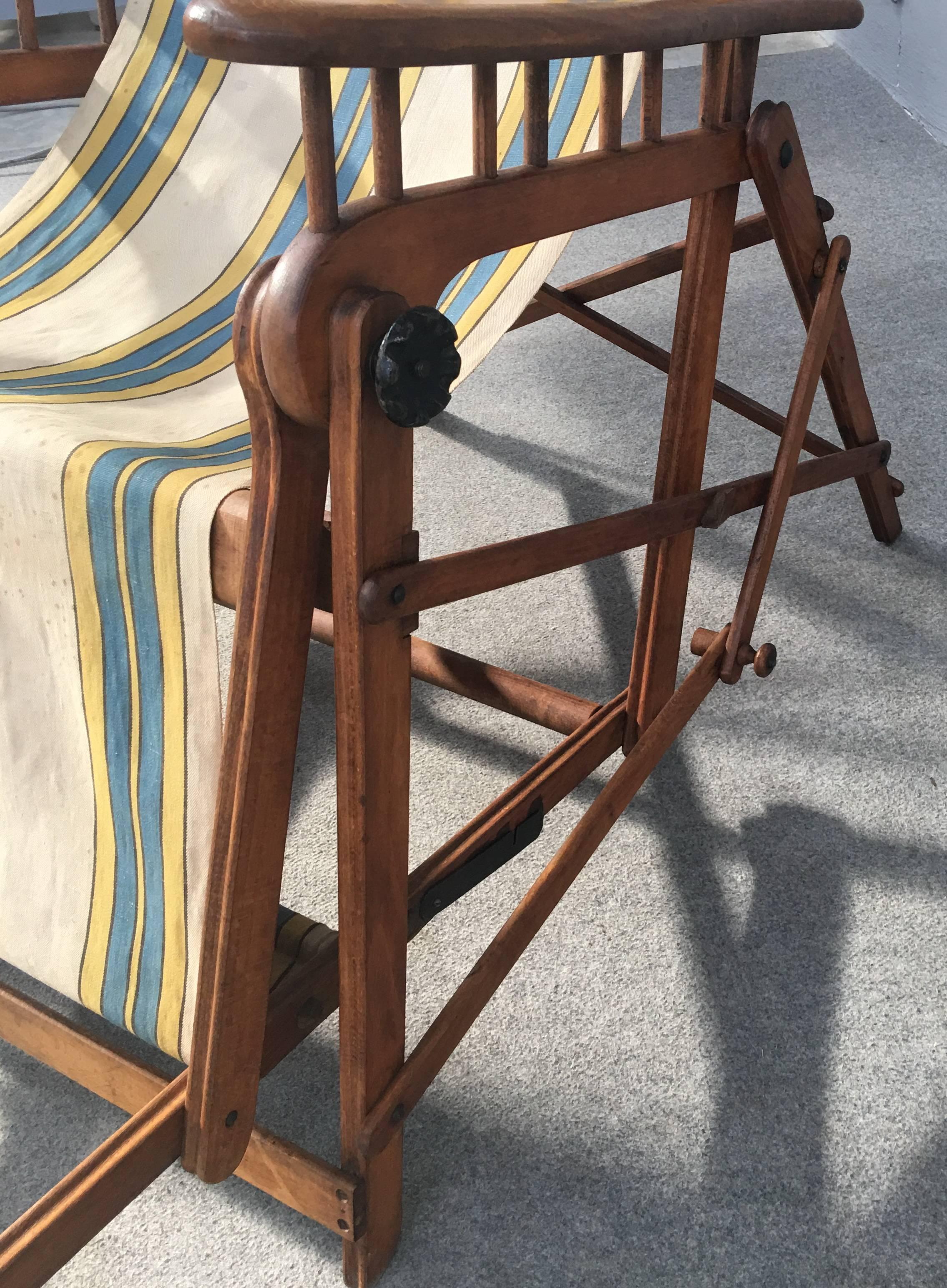 Mid-20th Century Rare Folding Chaise Longue