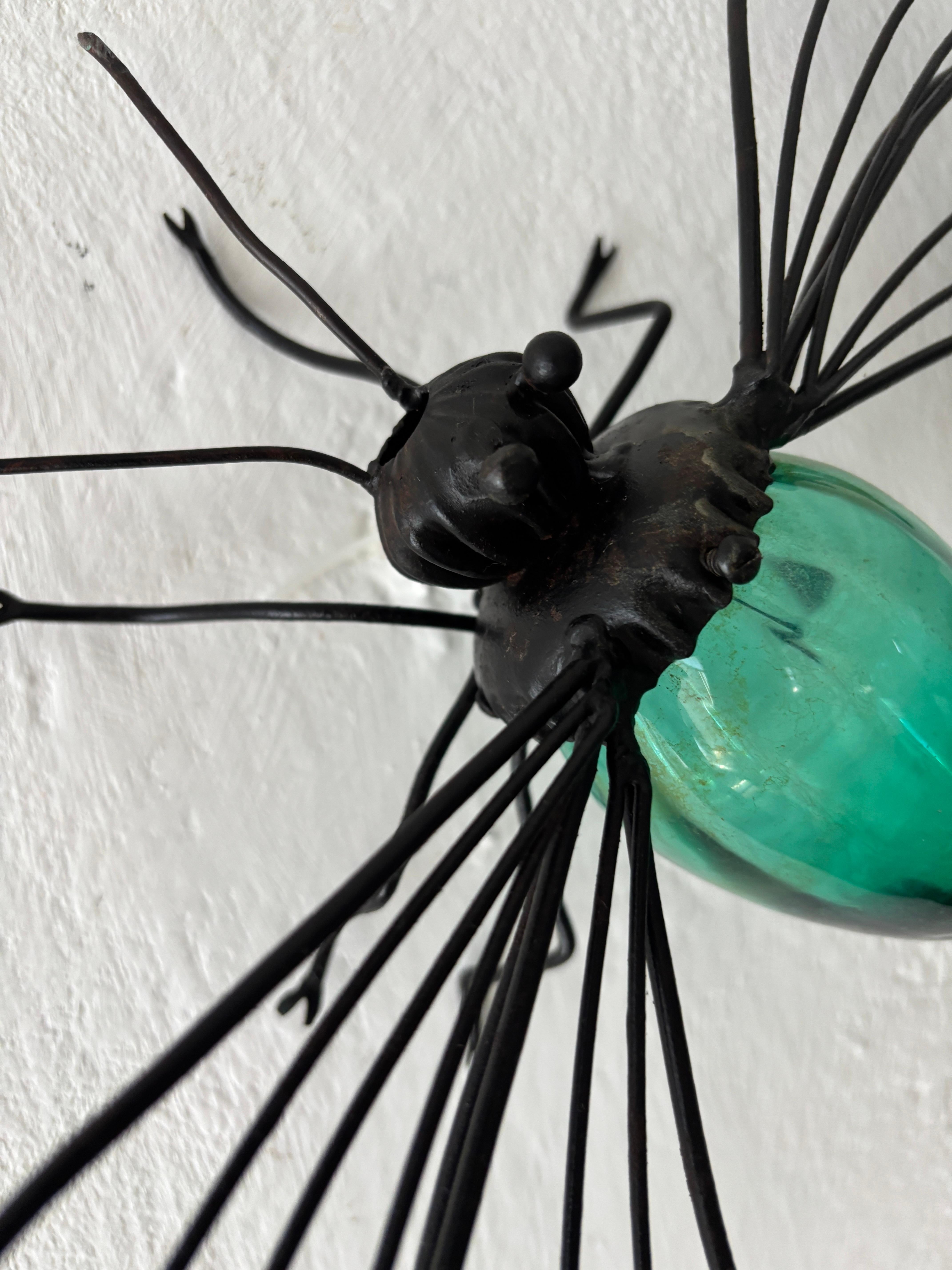 Verre de Murano A.I.C. Brutalist italien du milieu du siècle, abat-jour en verre vert à motif de libellule, c. 1950 en vente