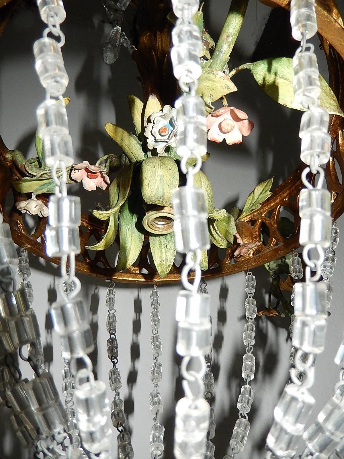 French Giltwood Tole Flowers Crystal Prisms Chandelier For Sale 5