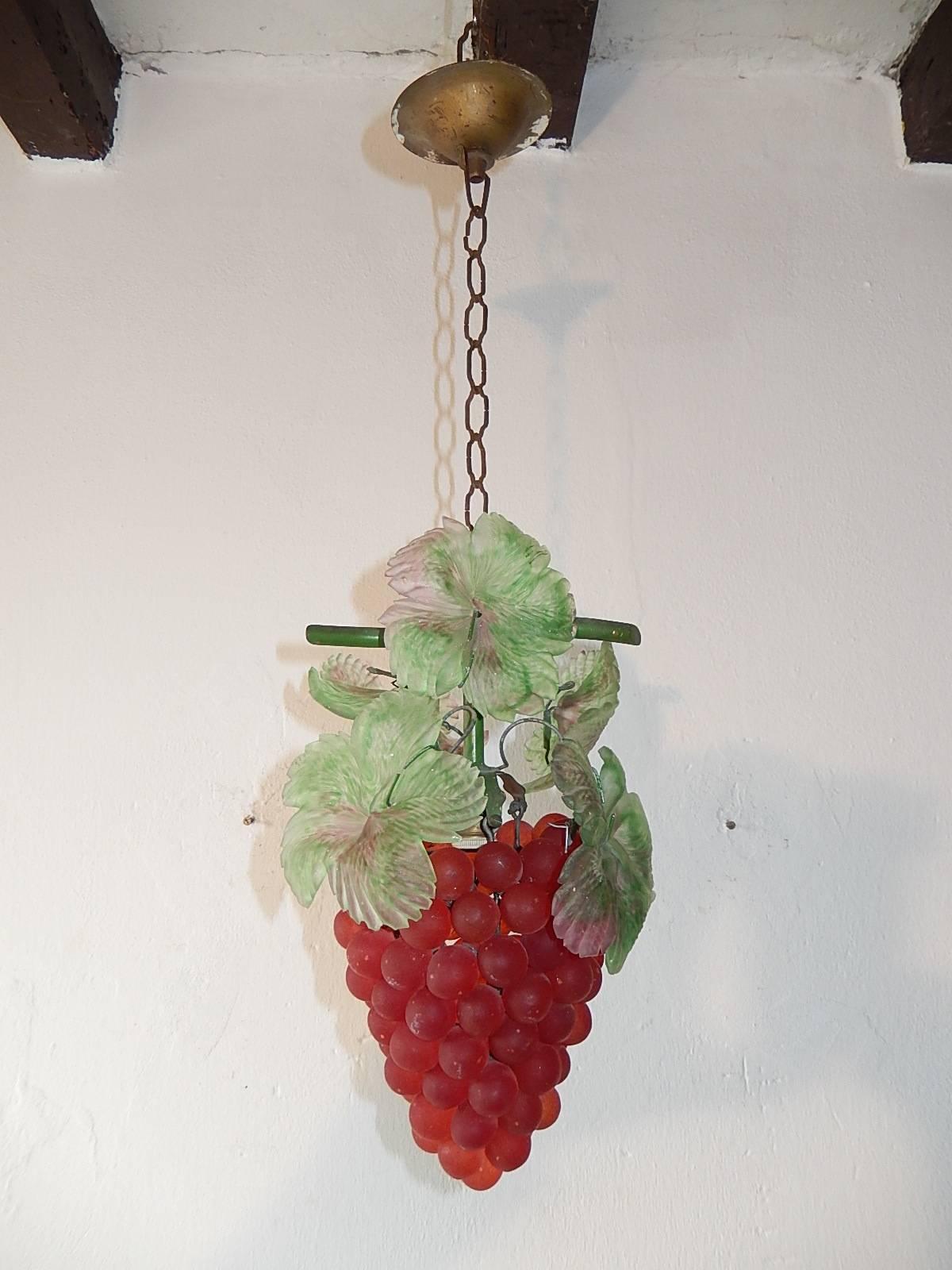 Housing one-light. Rewired and ready to hang. Red Murano glass grapes and big glass leaves. Adding another 9 inches of original chain and canopy. Free priority shipping from Italy.
