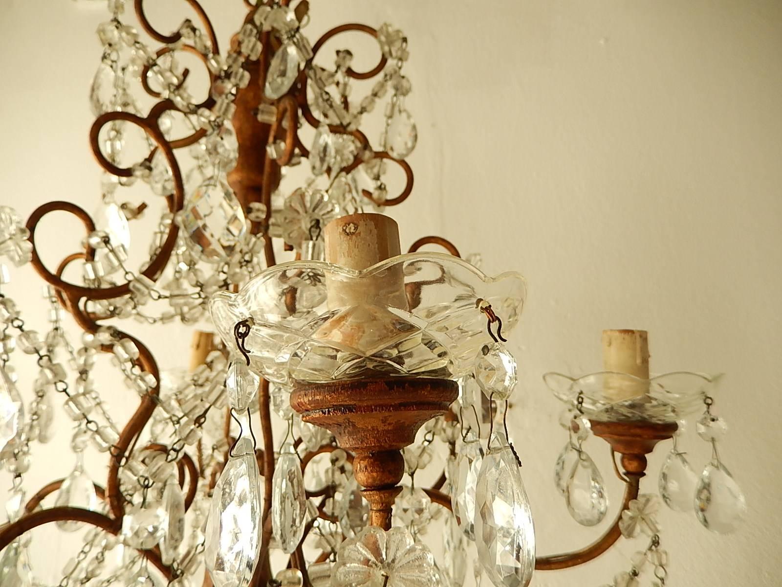 French Giltwood Crystal Prisms Chandelier, circa 1900 For Sale 4